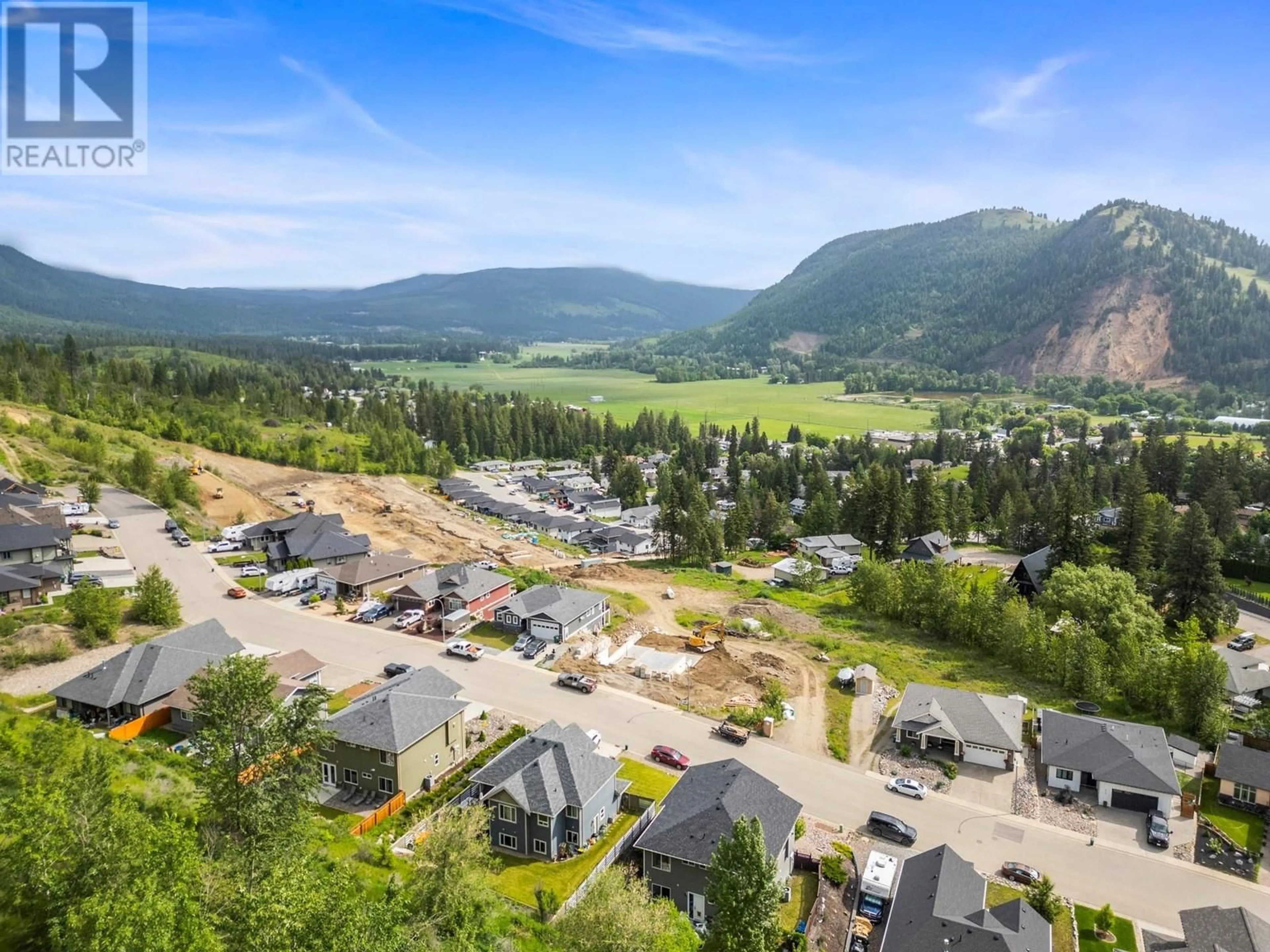 A pic from outside/outdoor area/front of a property/back of a property/a pic from drone, mountain view for 2118 MOUNTAIN VIEW AVENUE, Lumby British Columbia V0E2G0