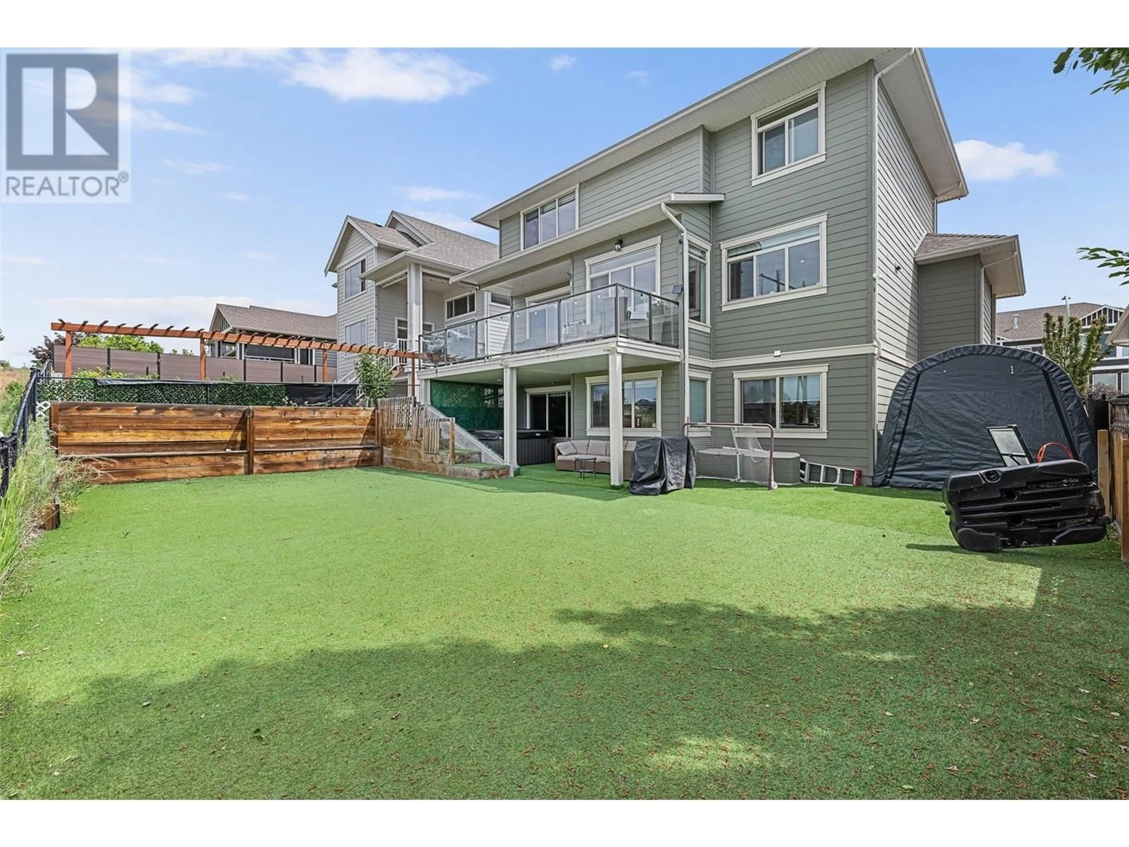 Patio, mountain view for 624 LEFEVERE AVENUE, Kelowna British Columbia V1W5G7