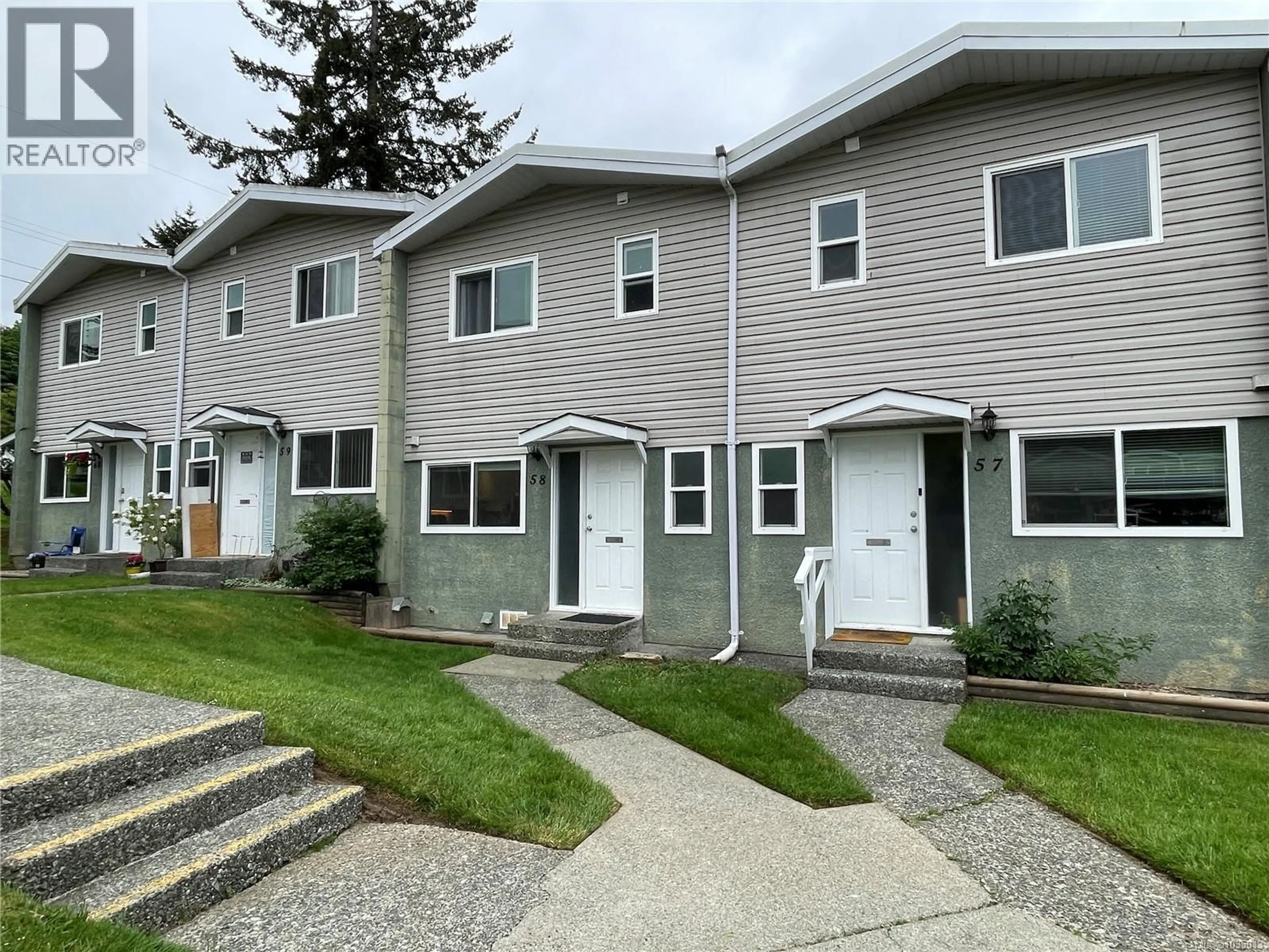 Home with vinyl exterior material, street for 58 - 4110 KENDALL AVENUE, Port Alberni British Columbia V9Y5J1