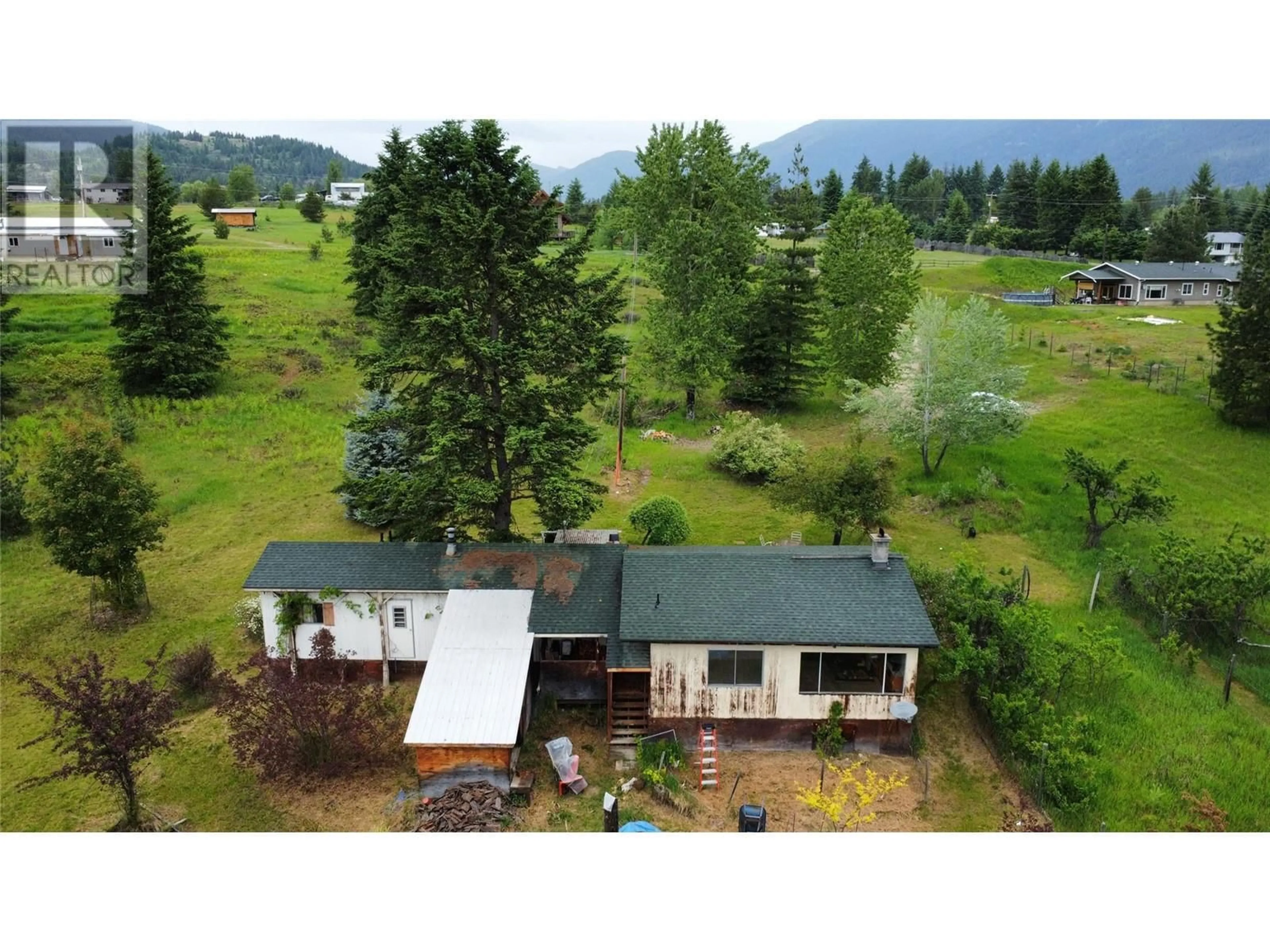 A pic from outside/outdoor area/front of a property/back of a property/a pic from drone, mountain view for 3688 MCKENZIE ROAD, Krestova British Columbia V0G1H2