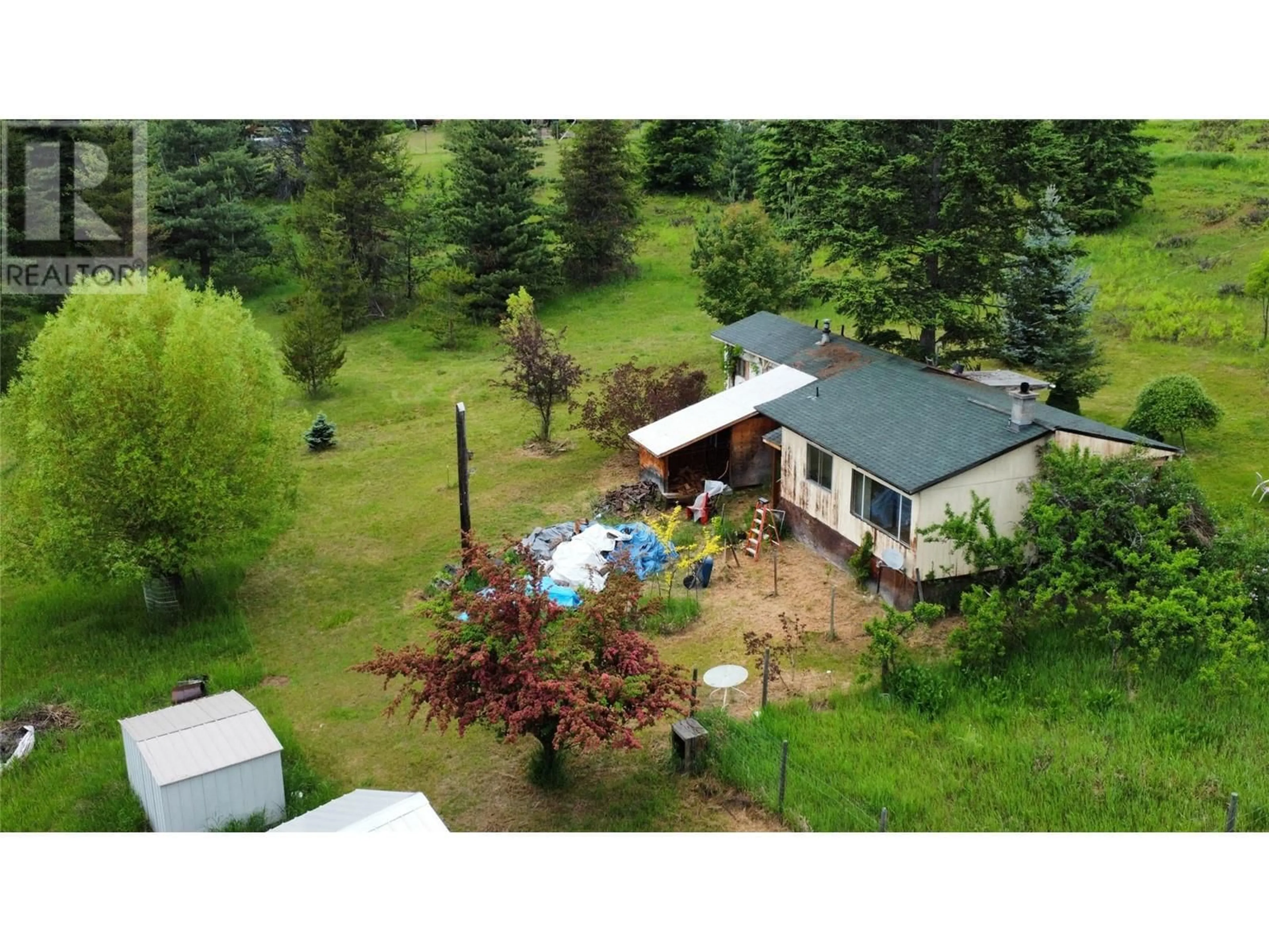 A pic from outside/outdoor area/front of a property/back of a property/a pic from drone, unknown for 3688 MCKENZIE ROAD, Krestova British Columbia V0G1H2