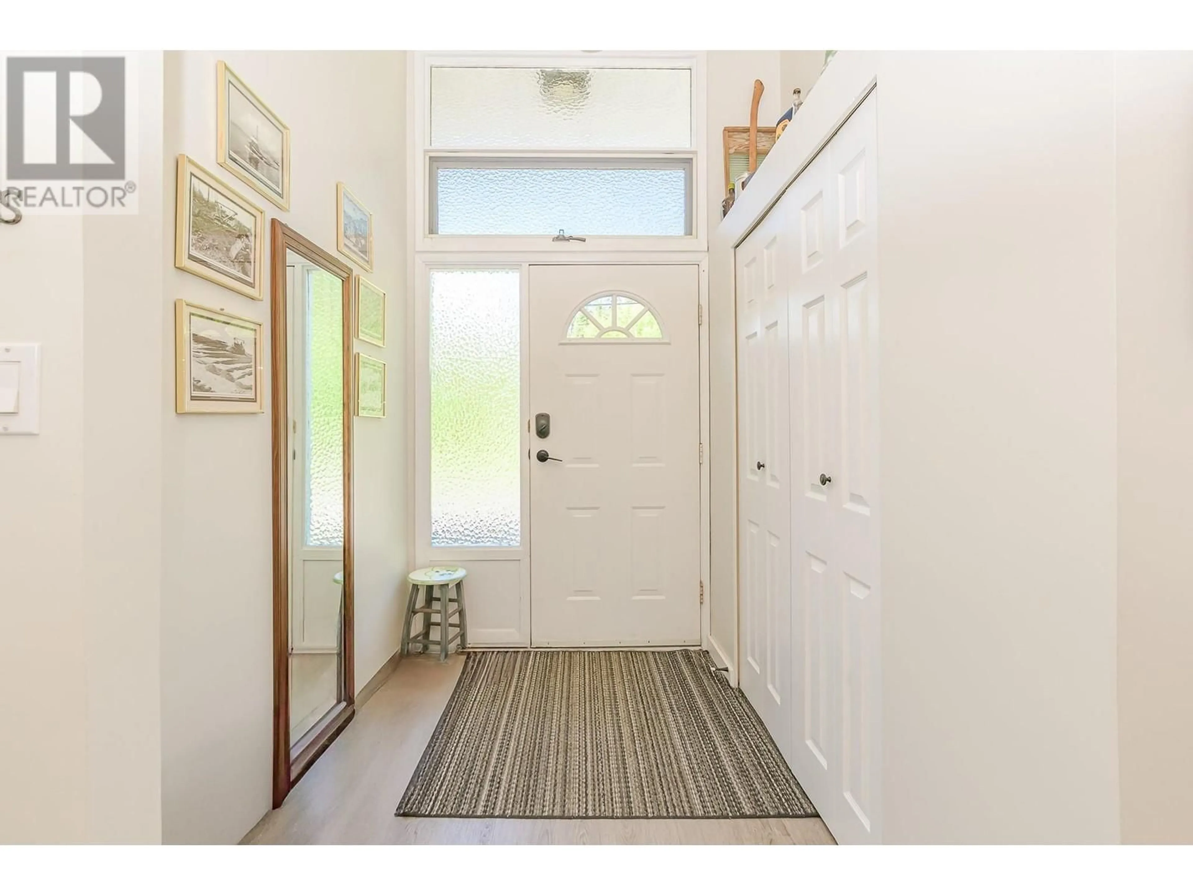 Indoor entryway for 6601 97A HIGHWAY, Enderby British Columbia V0E1V3