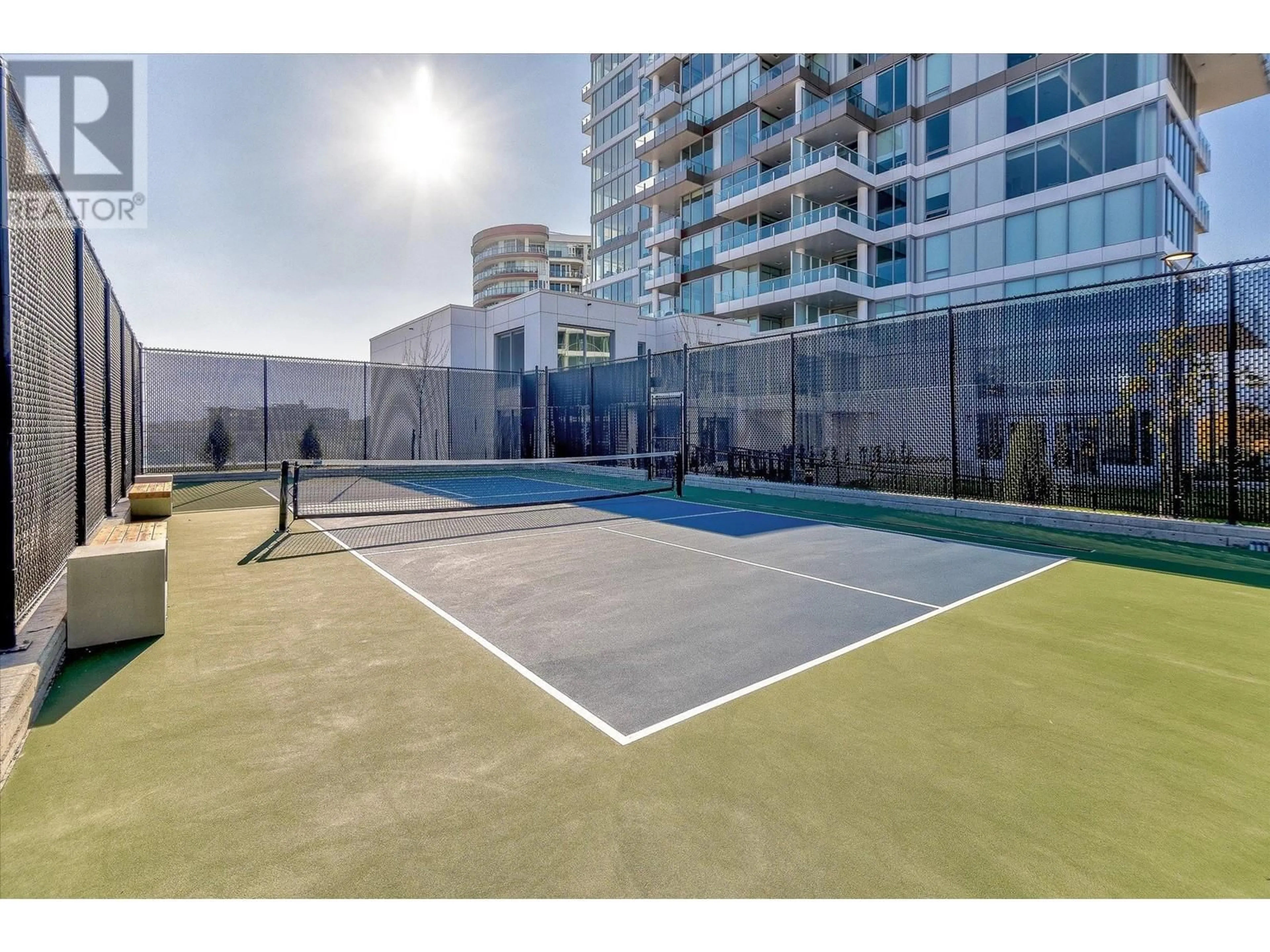 Pool for 2307 - 1181 SUNSET DRIVE, Kelowna British Columbia V1Y0L4