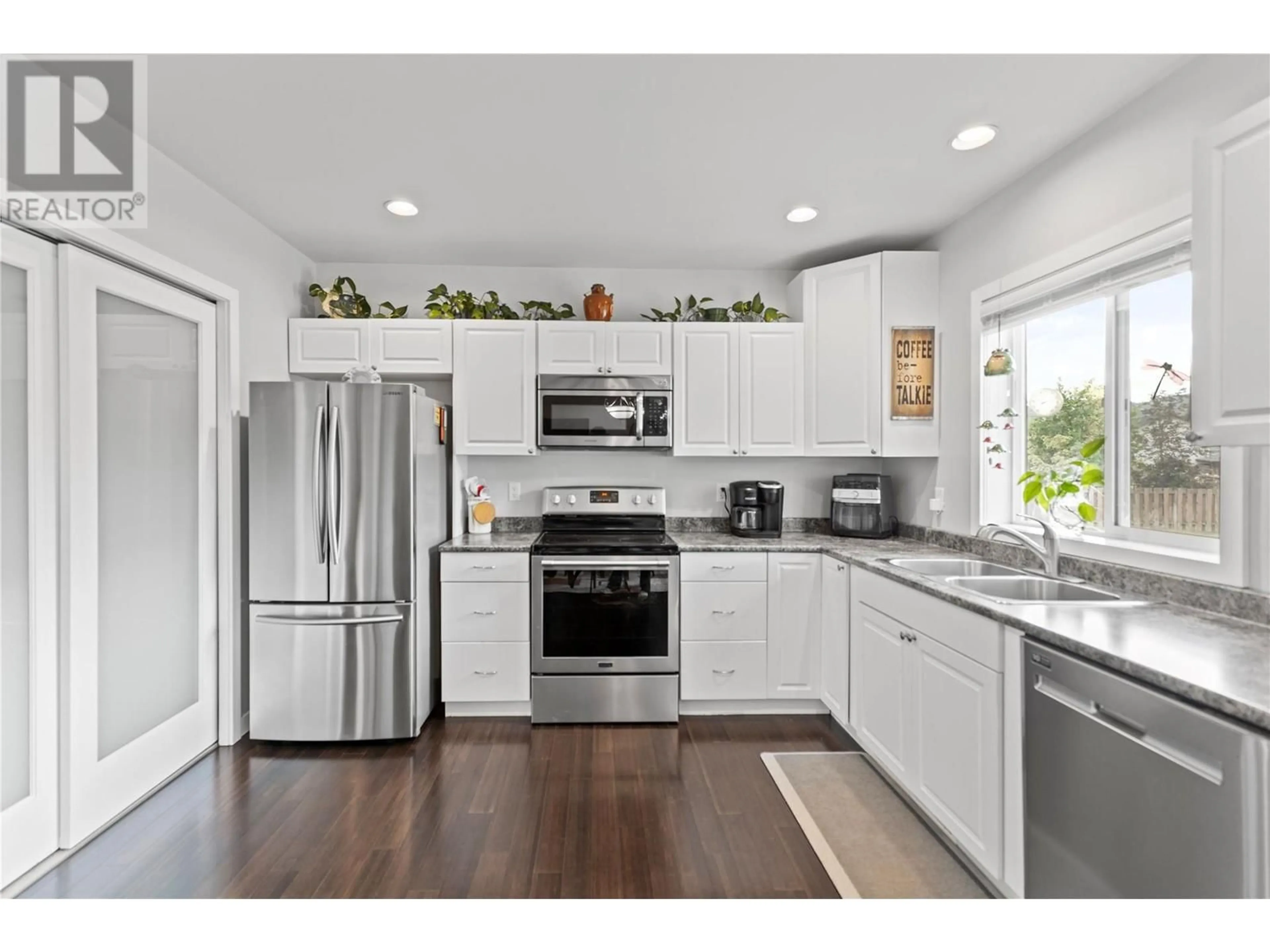 Open concept kitchen, unknown for 4755 BIRCH LANE, Barriere British Columbia V0E1E0