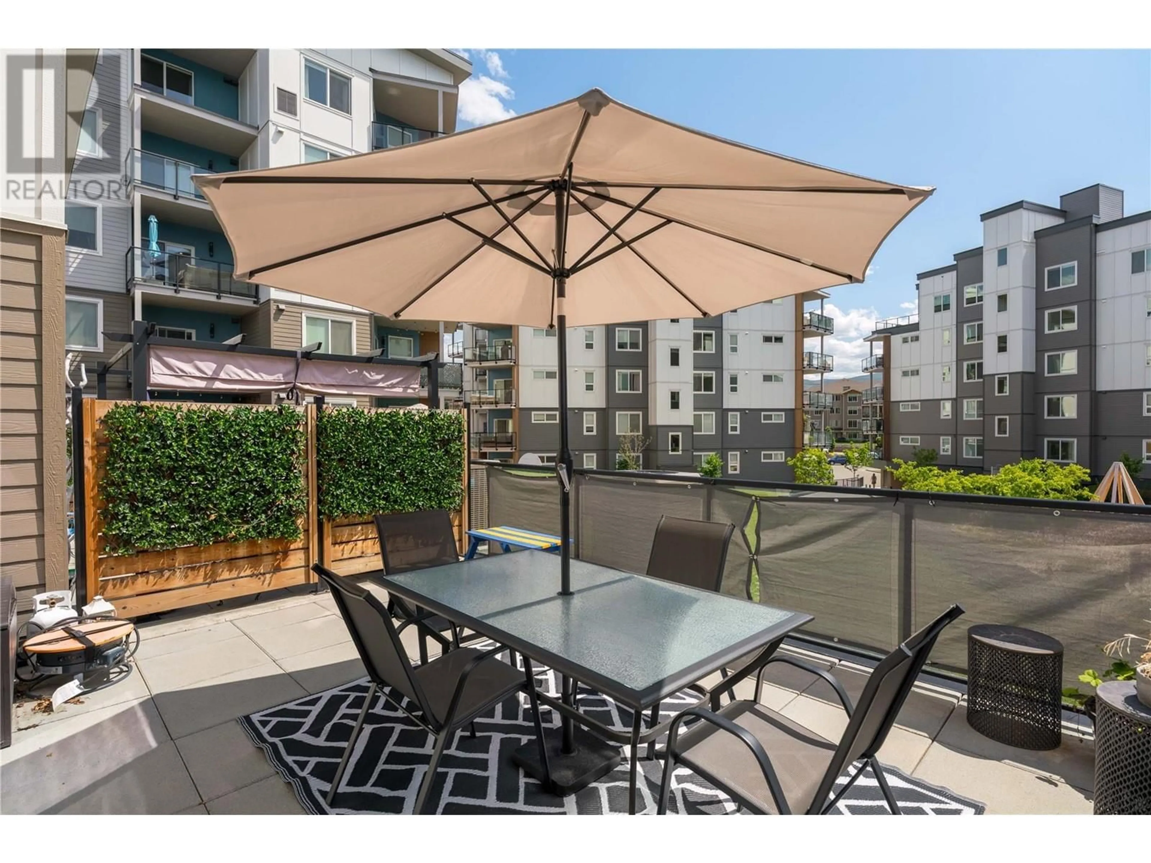 Patio, street for 101 - 3630 MISSION SPRINGS DRIVE, Kelowna British Columbia V1W0B2