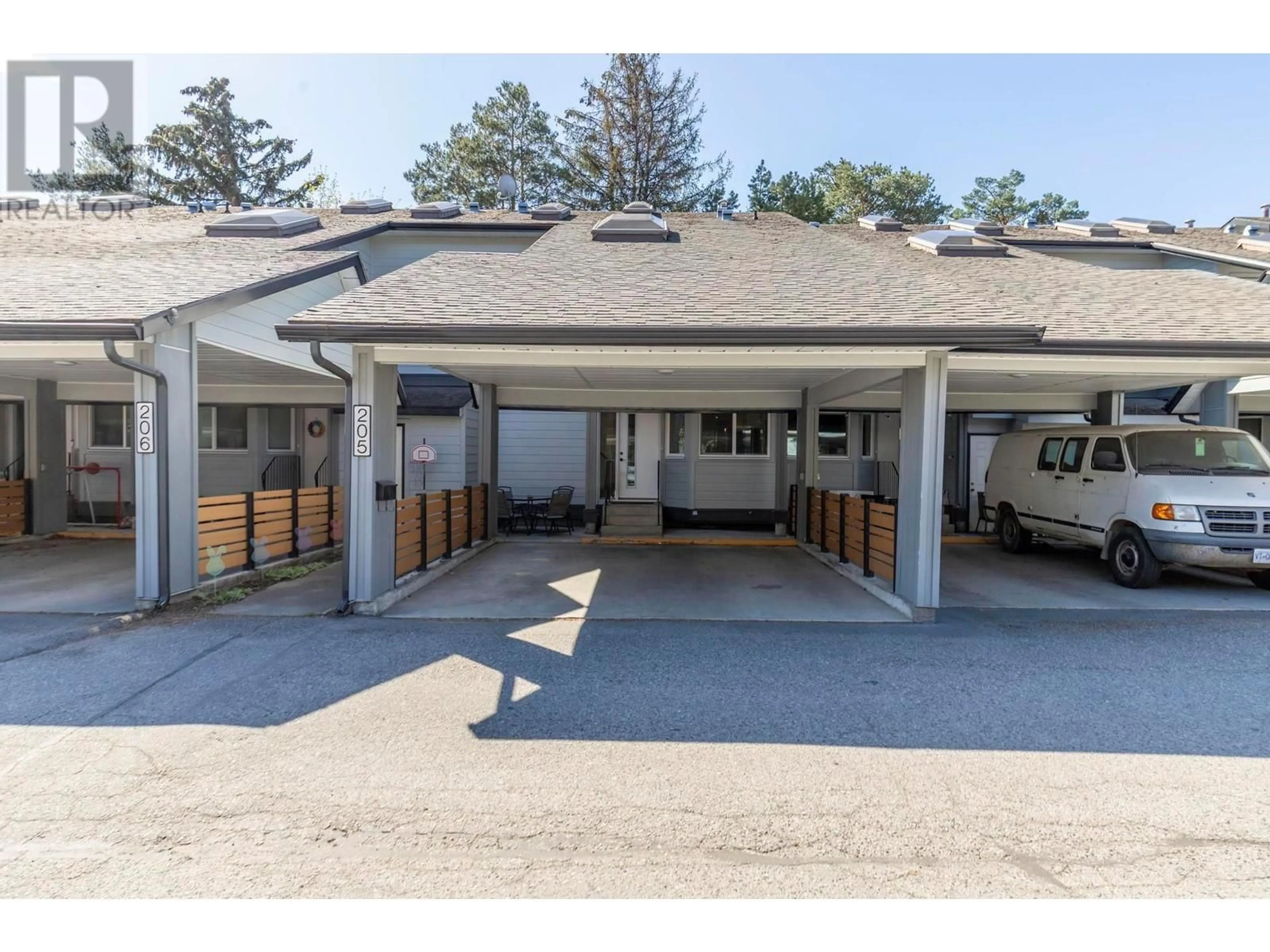 Unknown for 205 - 2125 BURTCH ROAD, Kelowna British Columbia V1Y8N1