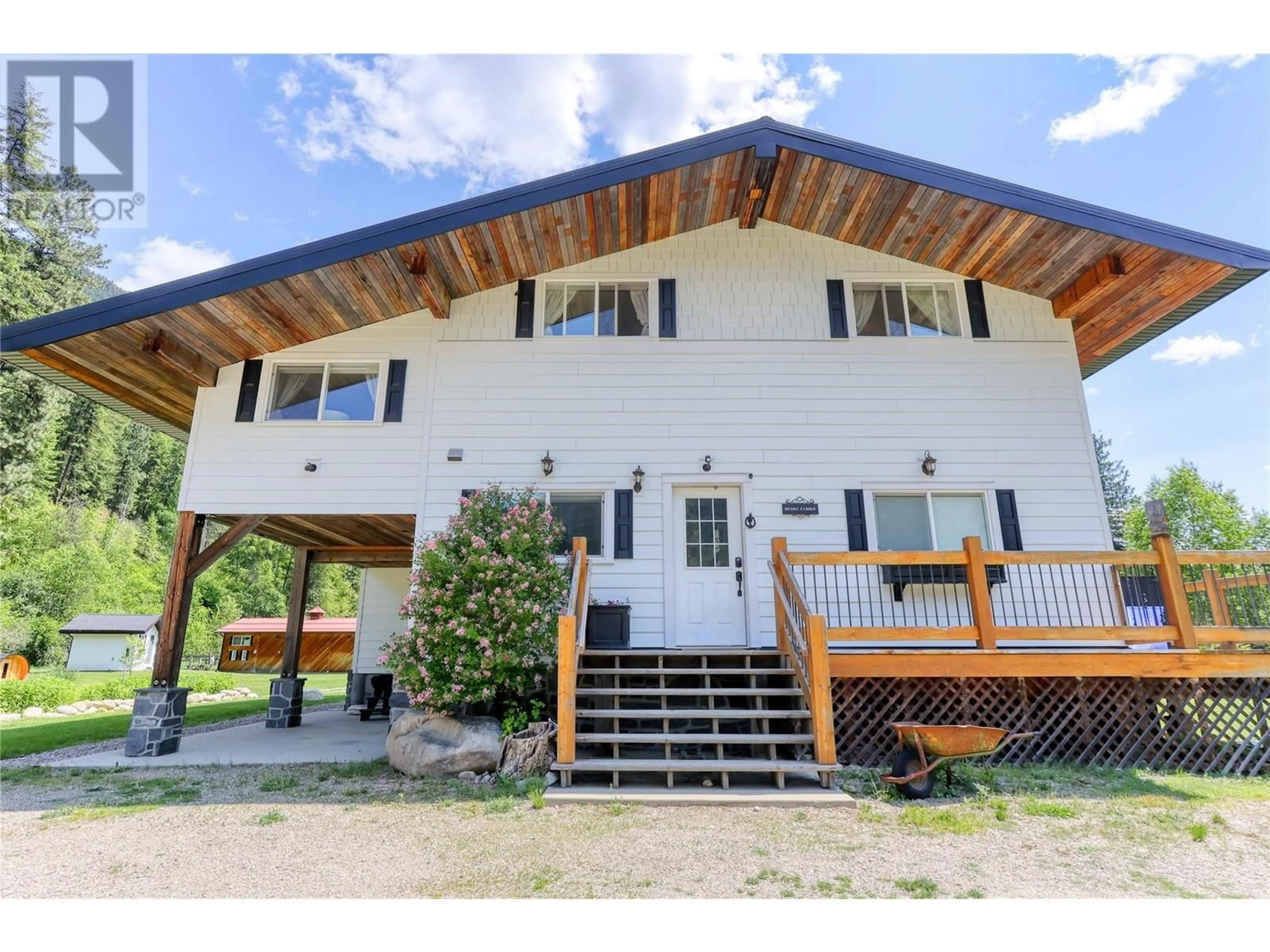 Unknown for 3250/ 3290 LITTLE SLOCAN SOUTH ROAD, Winlaw British Columbia V0G2J0