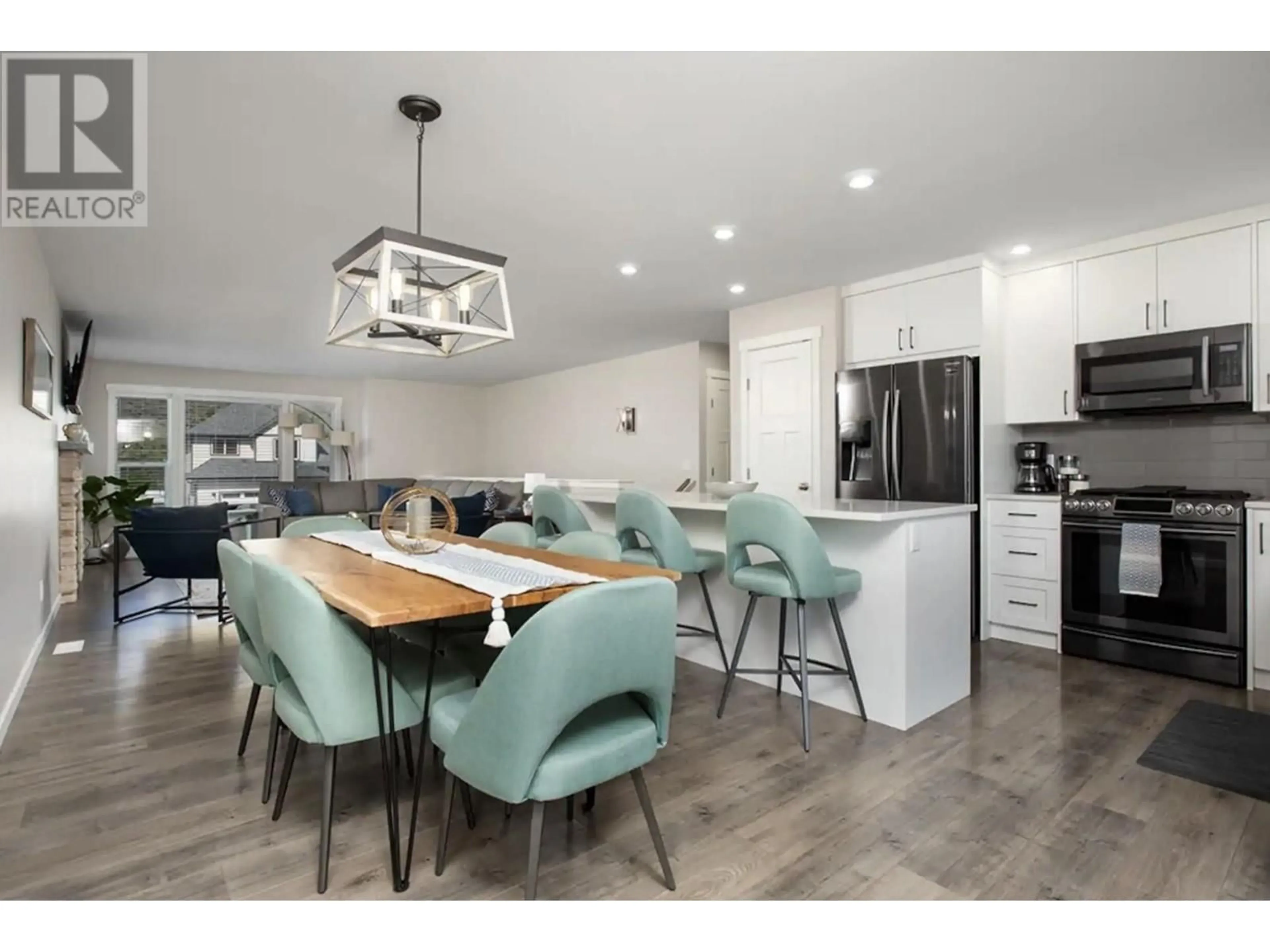 Open concept kitchen, unknown for 2190 SADDLEBACK DRIVE, Kamloops British Columbia V2B0B9