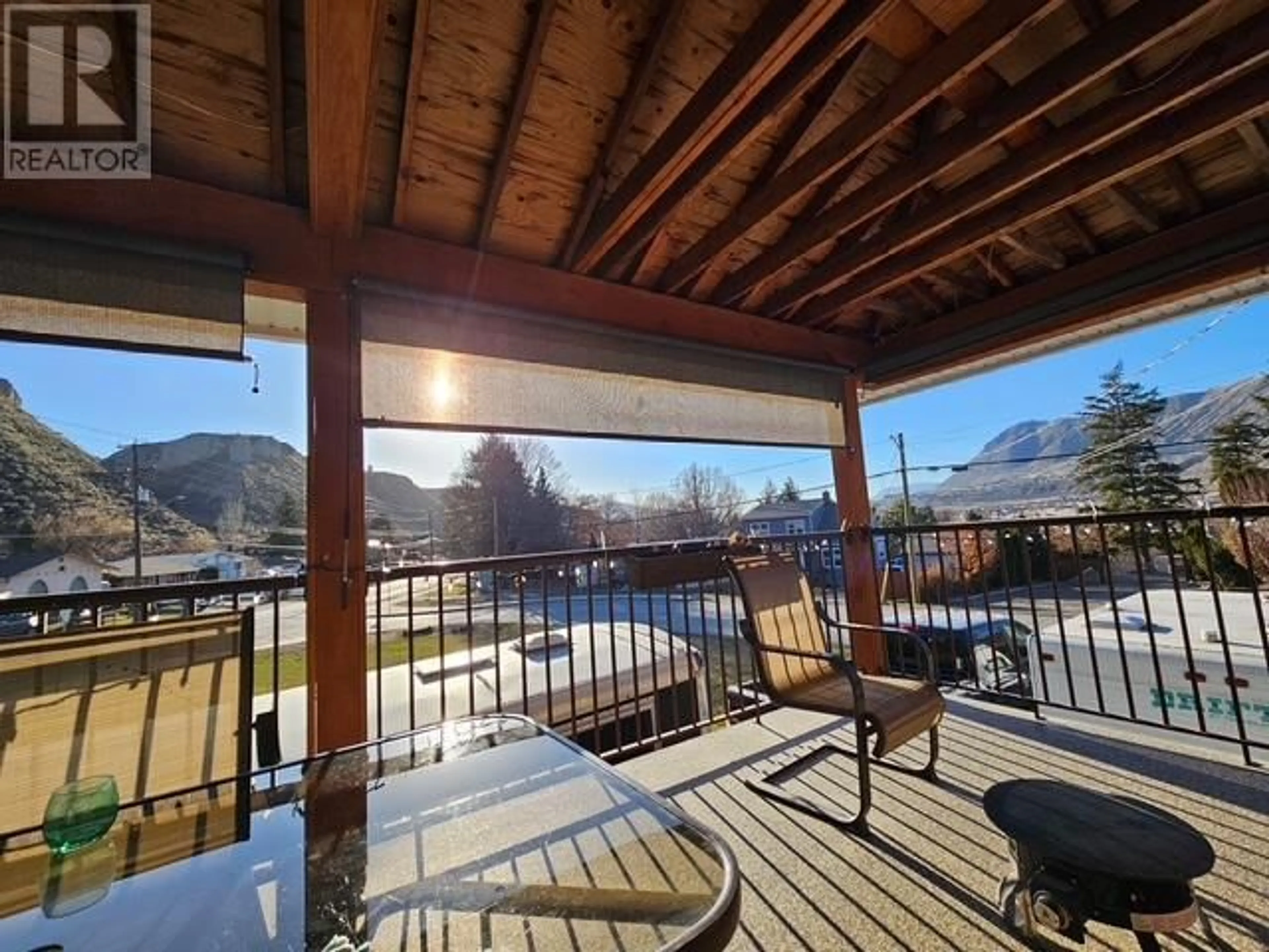 Patio, water/lake/river/ocean view for 2125 CRESCENT DRIVE, Kamloops British Columbia V2C4J5