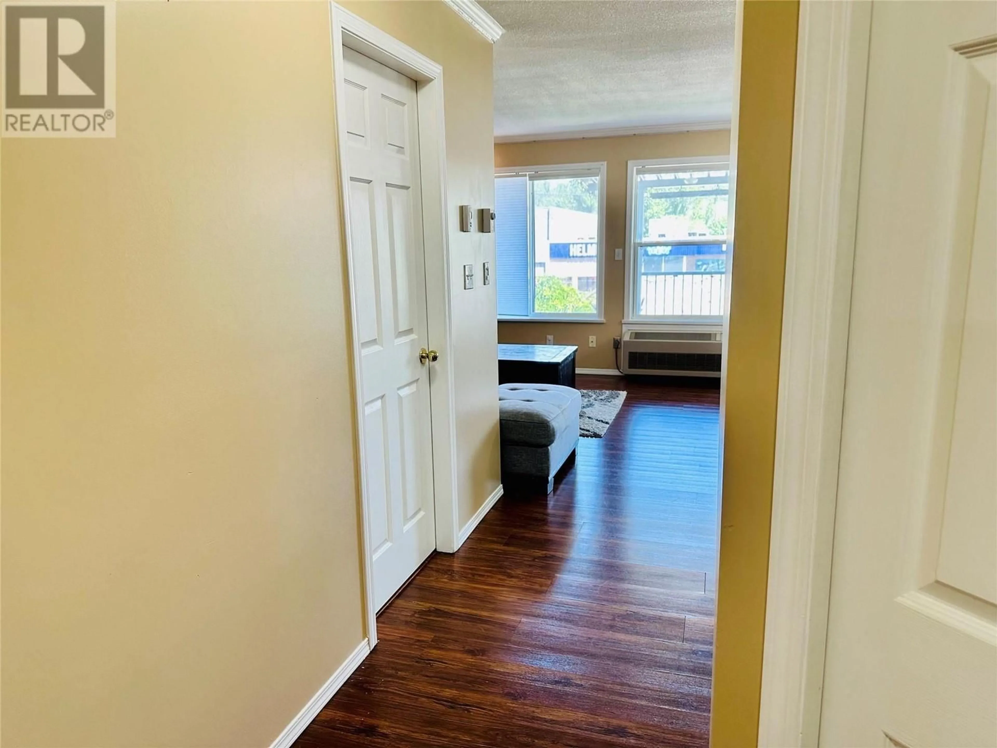 Indoor entryway for 52 - 4740 20 STREET, Vernon British Columbia V1T9N7