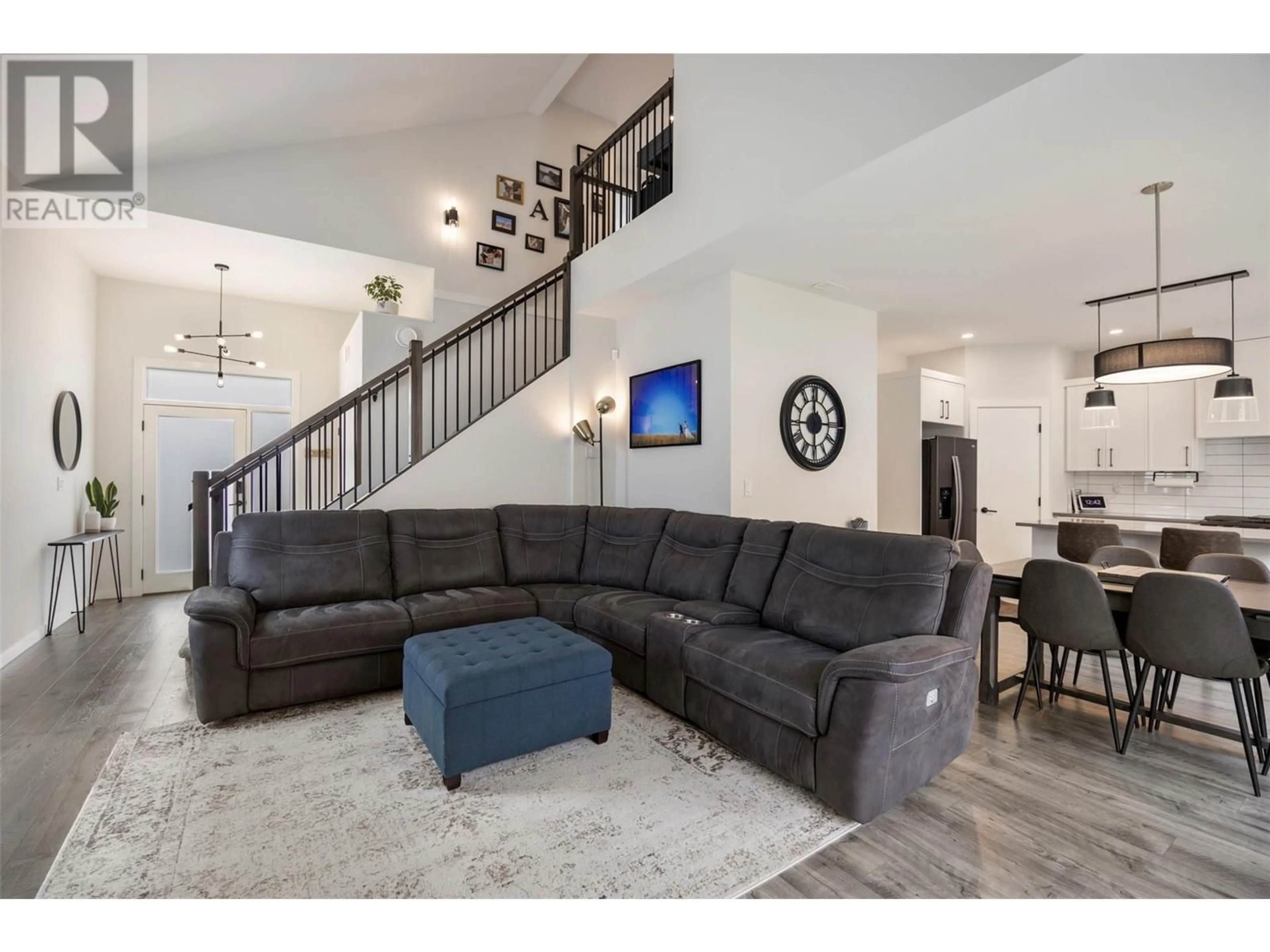 Living room with furniture, unknown for 32 - 1900 ORD ROAD, Kamloops British Columbia V2B0B6