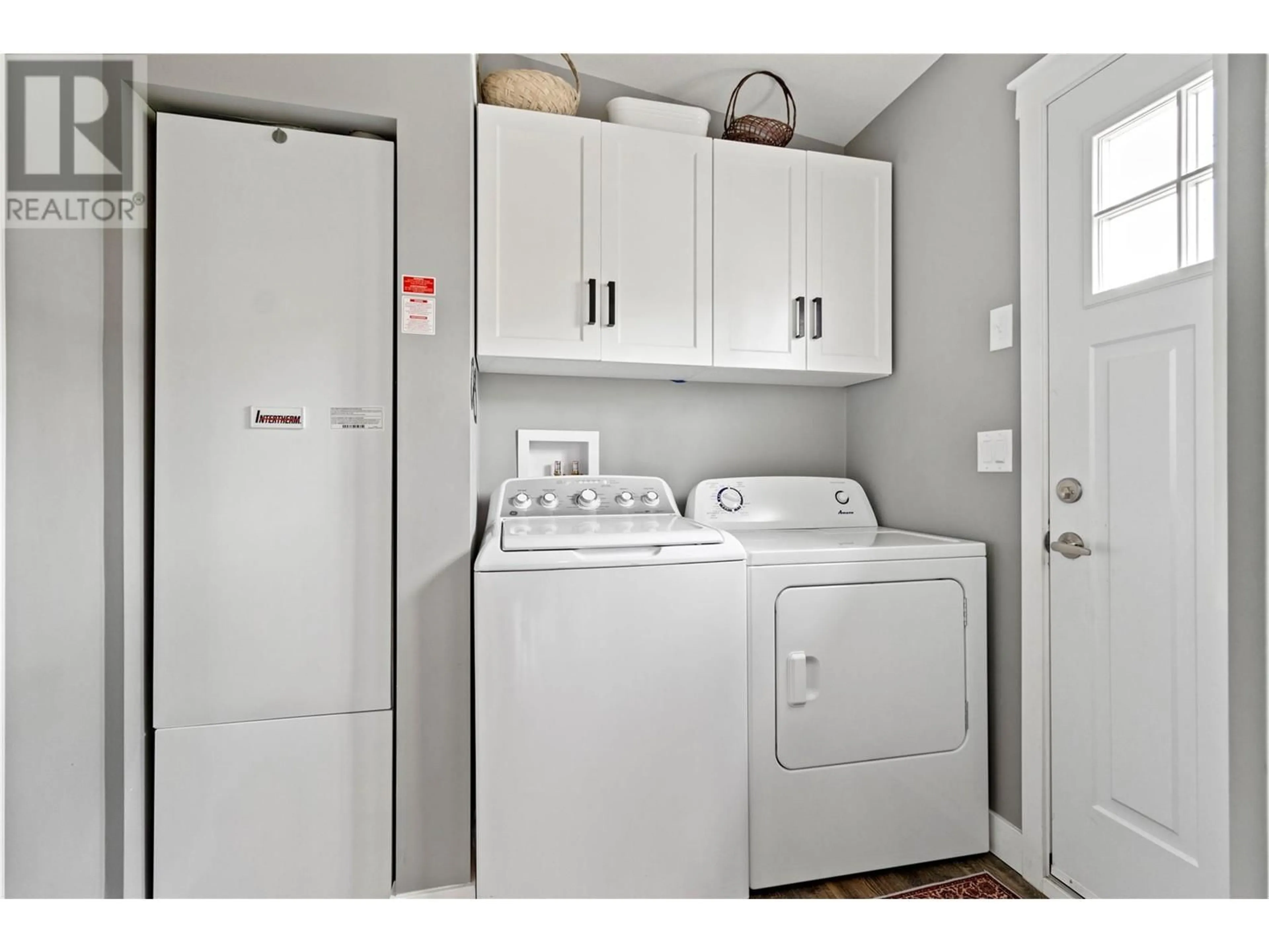 Laundry room for 5208 CELISTA PLACE, Celista British Columbia V0E1M6