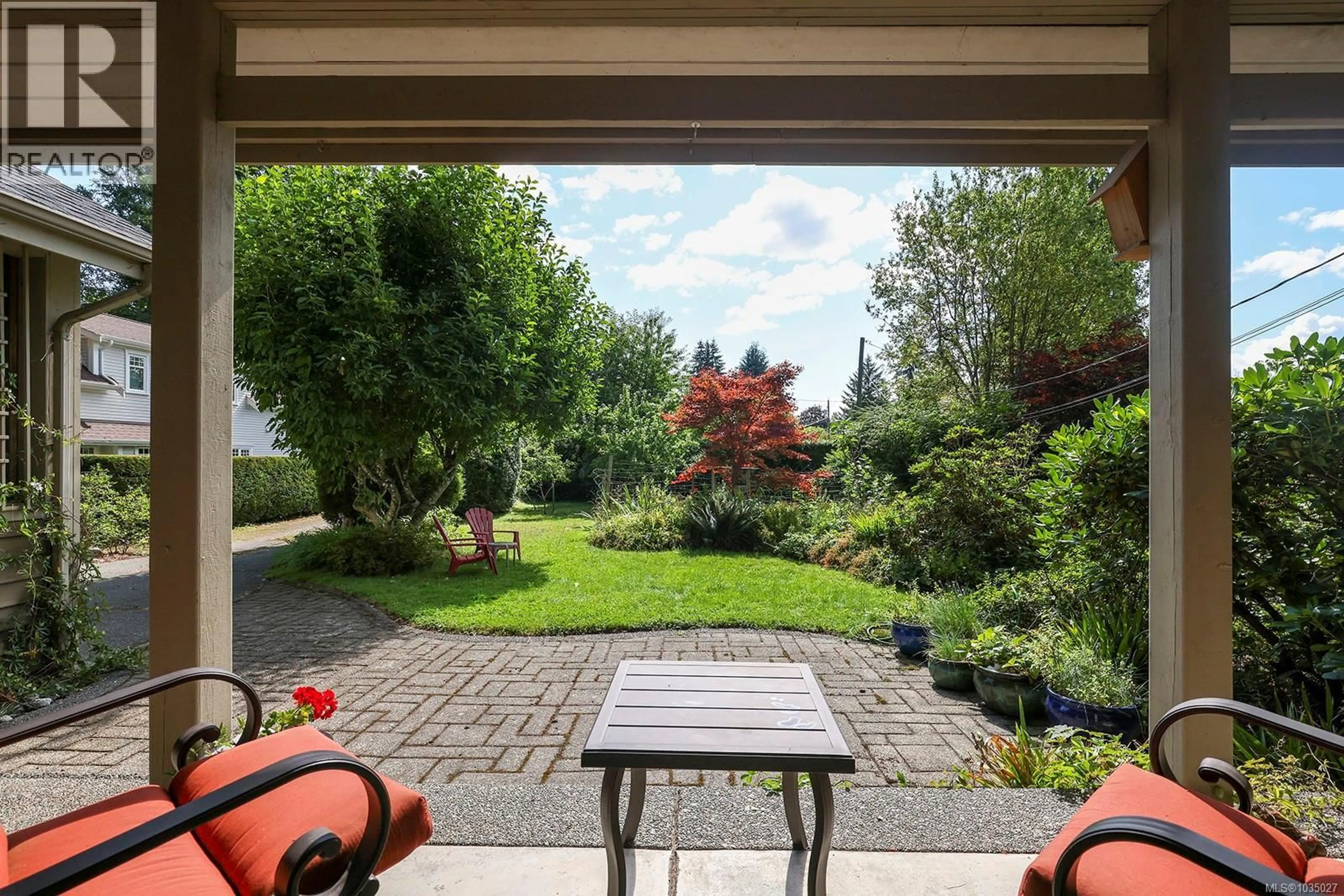 Patio, street for 789 3RD STREET, Courtenay British Columbia V9N1E9