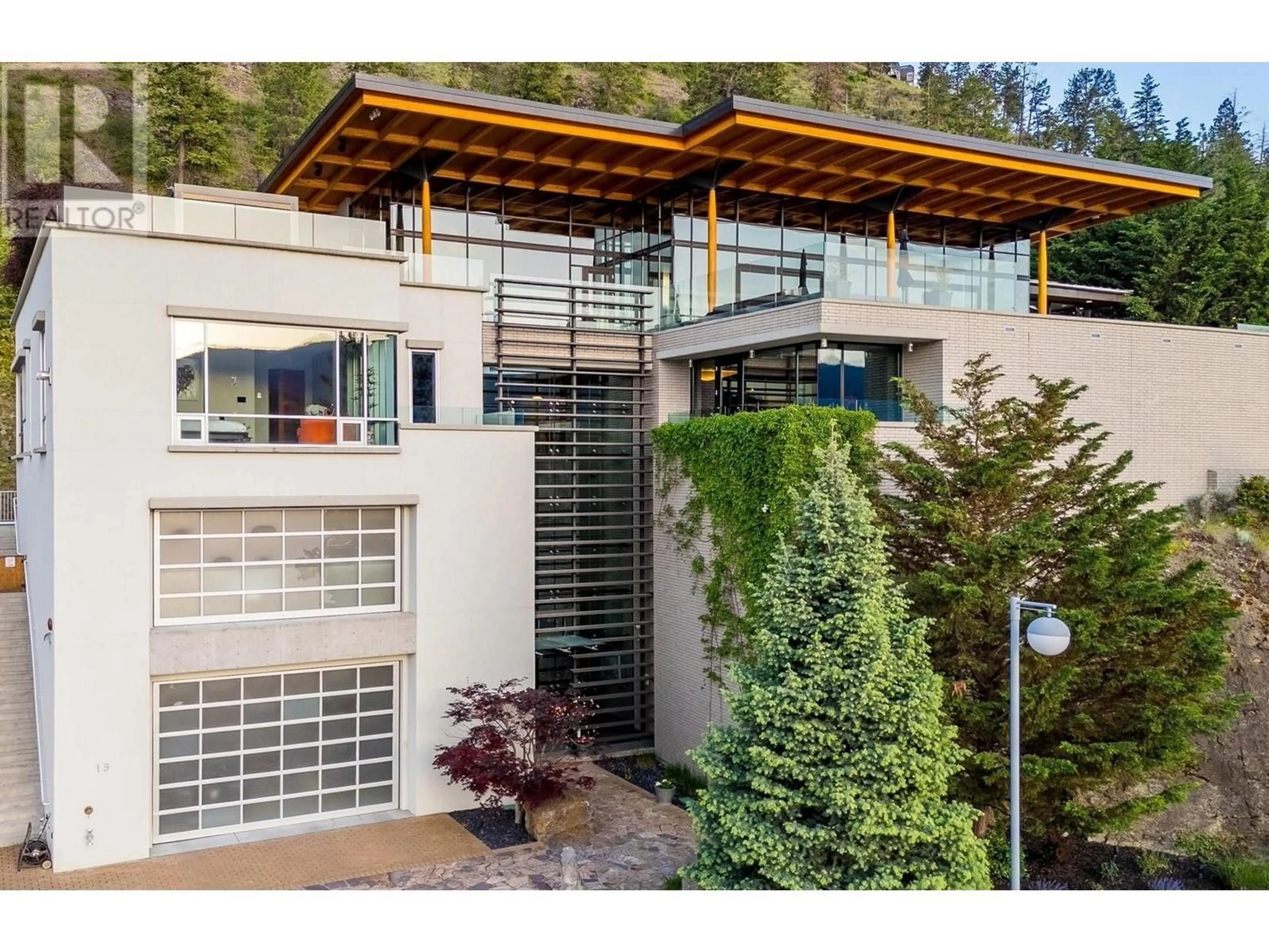 Home with brick exterior material, street for 19 - 180 SHEERWATER COURT, Kelowna British Columbia V1V2X1
