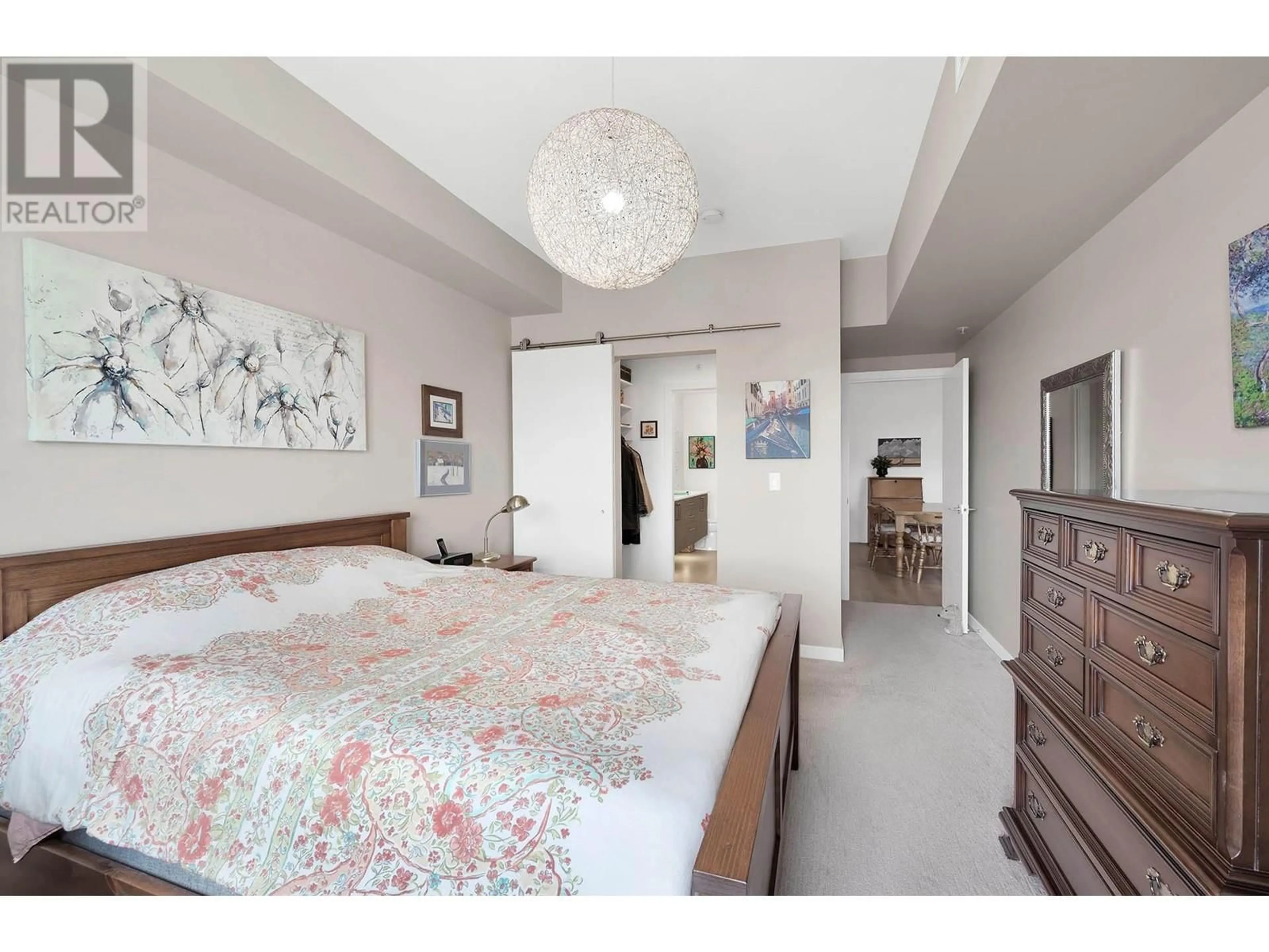 Bedroom with bed, unknown for 3403 - 1405 SPRINGHILL DRIVE, Kamloops British Columbia V2C0B4