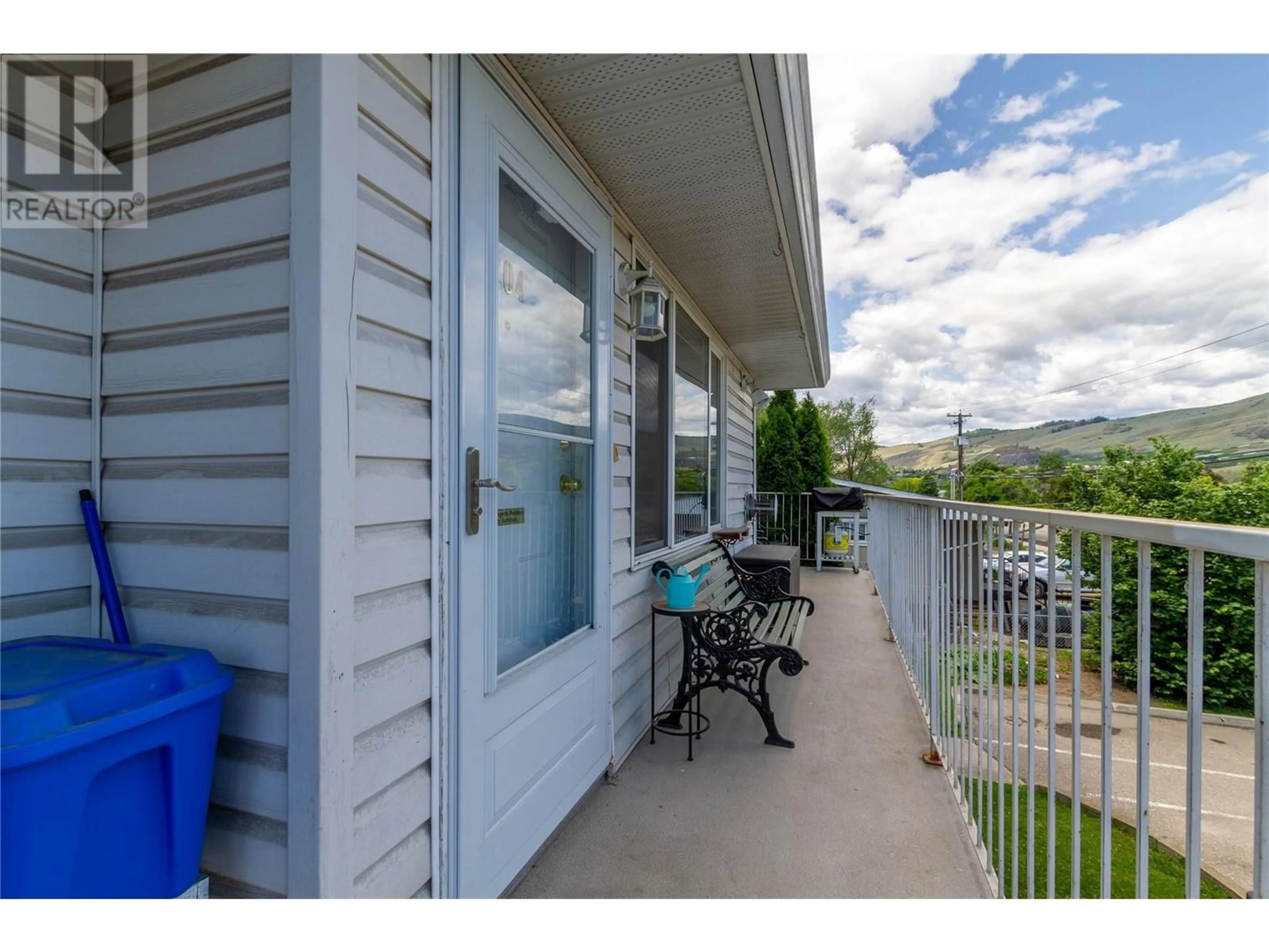 Patio, water/lake/river/ocean view for 204 - 3802 25 AVENUE, Vernon British Columbia V1T1P3