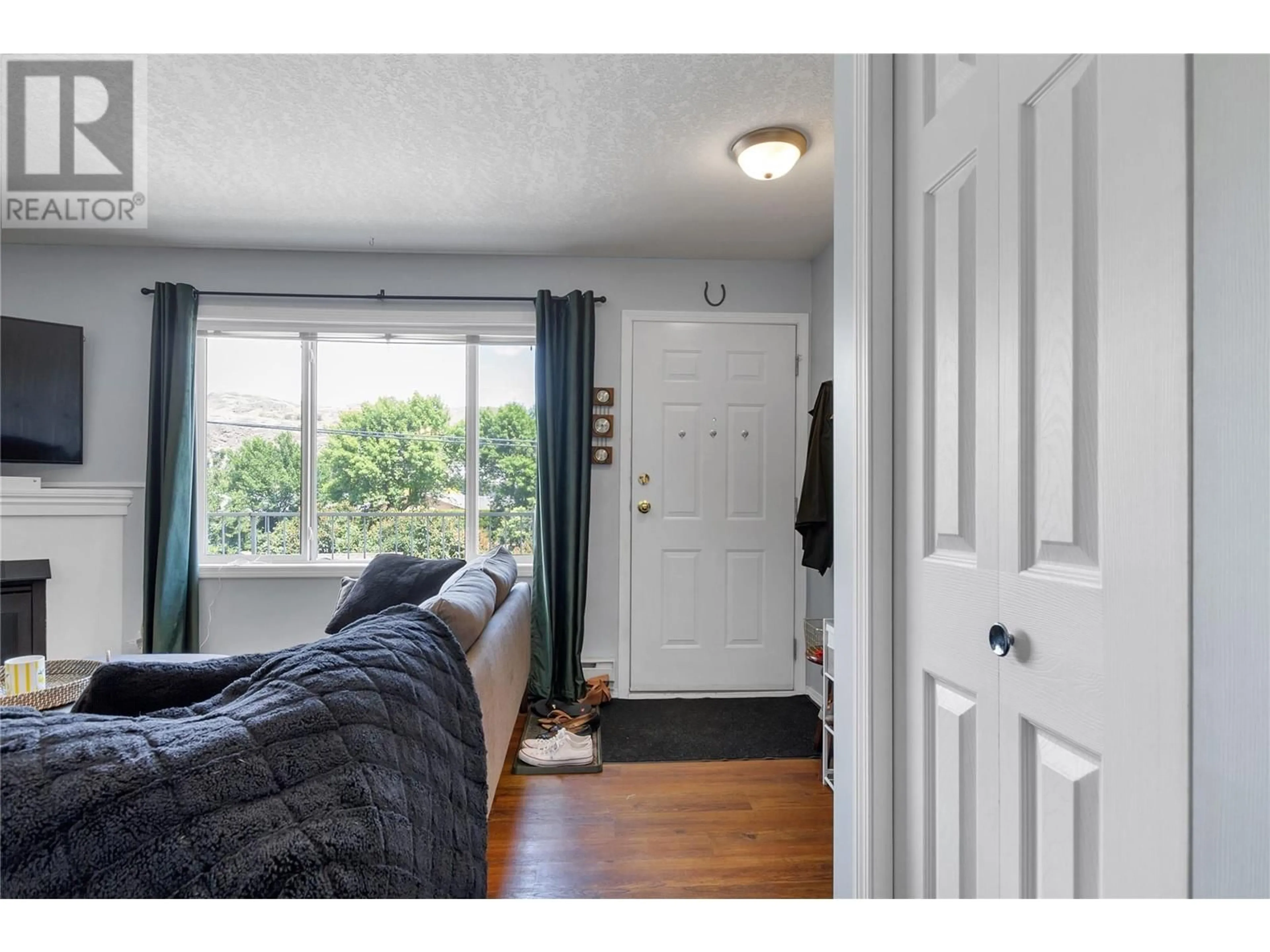 Indoor entryway for 204 - 3802 25 AVENUE, Vernon British Columbia V1T1P3