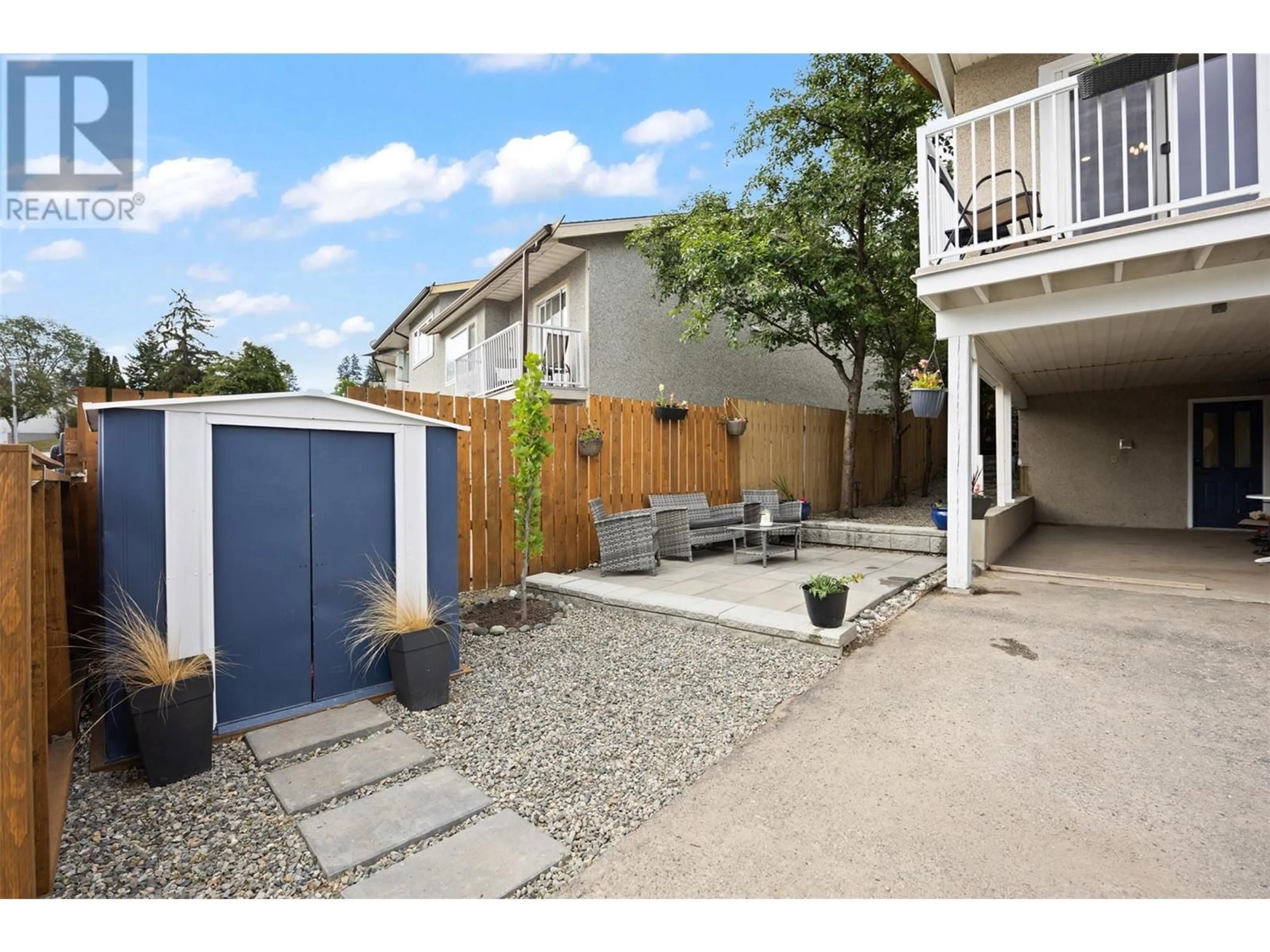 Patio, street for 357 WADDINGTON DRIVE, Kamloops British Columbia V2E1S3