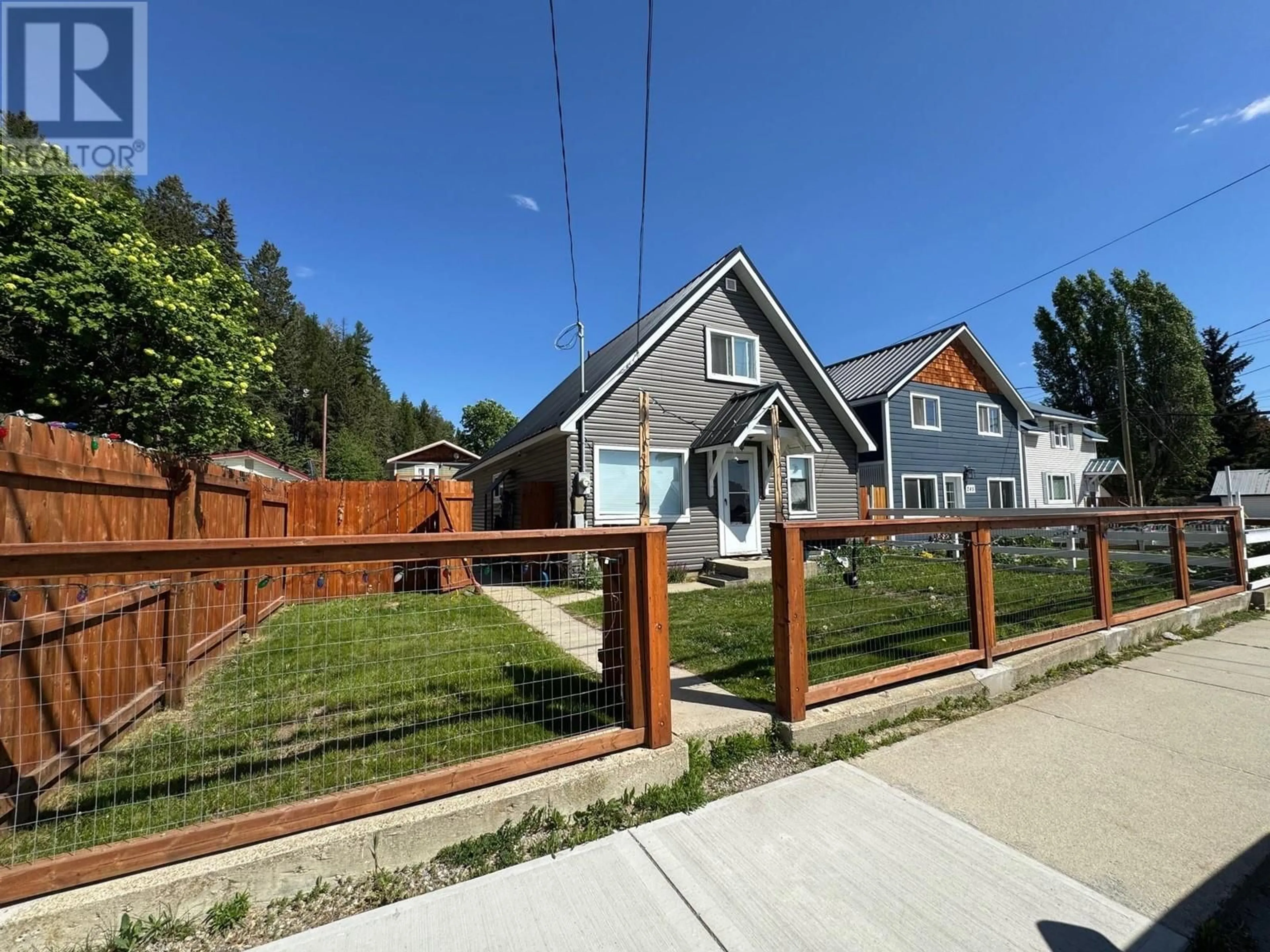 A pic from outside/outdoor area/front of a property/back of a property/a pic from drone, street for 235 BURDETT STREET, Kimberley British Columbia V1A1W2