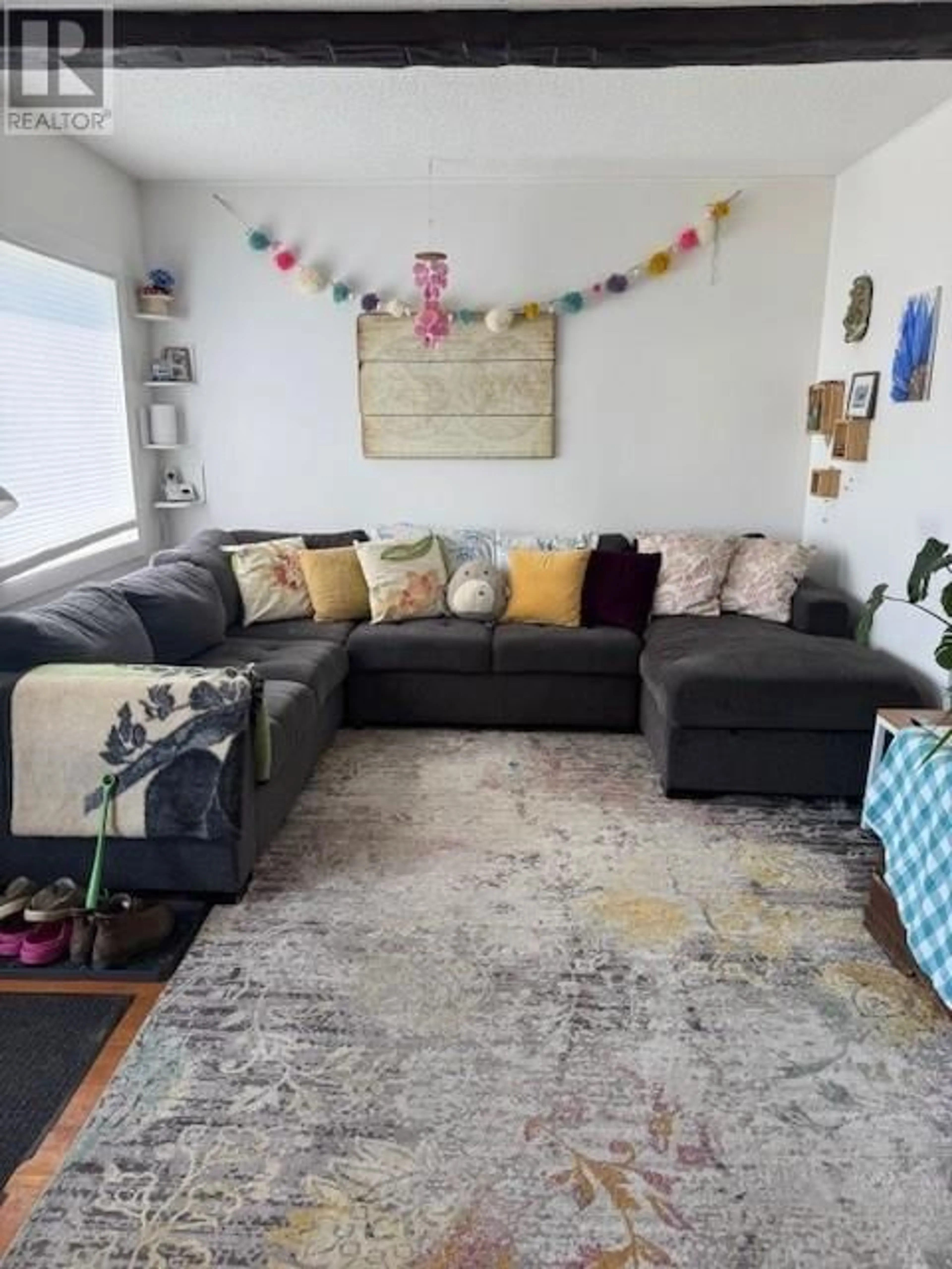 Living room with furniture, unknown for 235 BURDETT STREET, Kimberley British Columbia V1A1W2