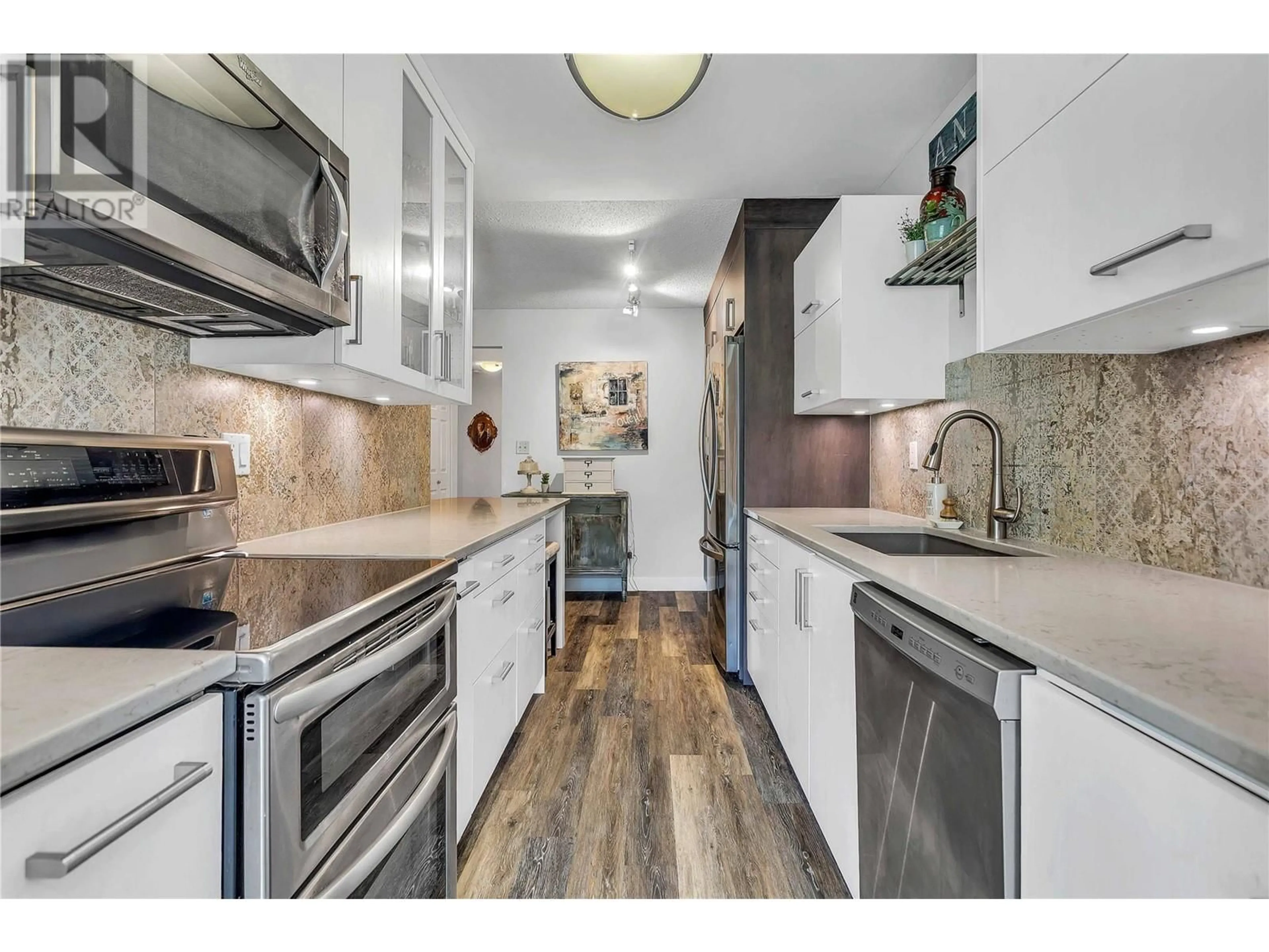Open concept kitchen, unknown for 216 - 1056 BERNARD AVENUE, Kelowna British Columbia V1Y8L7