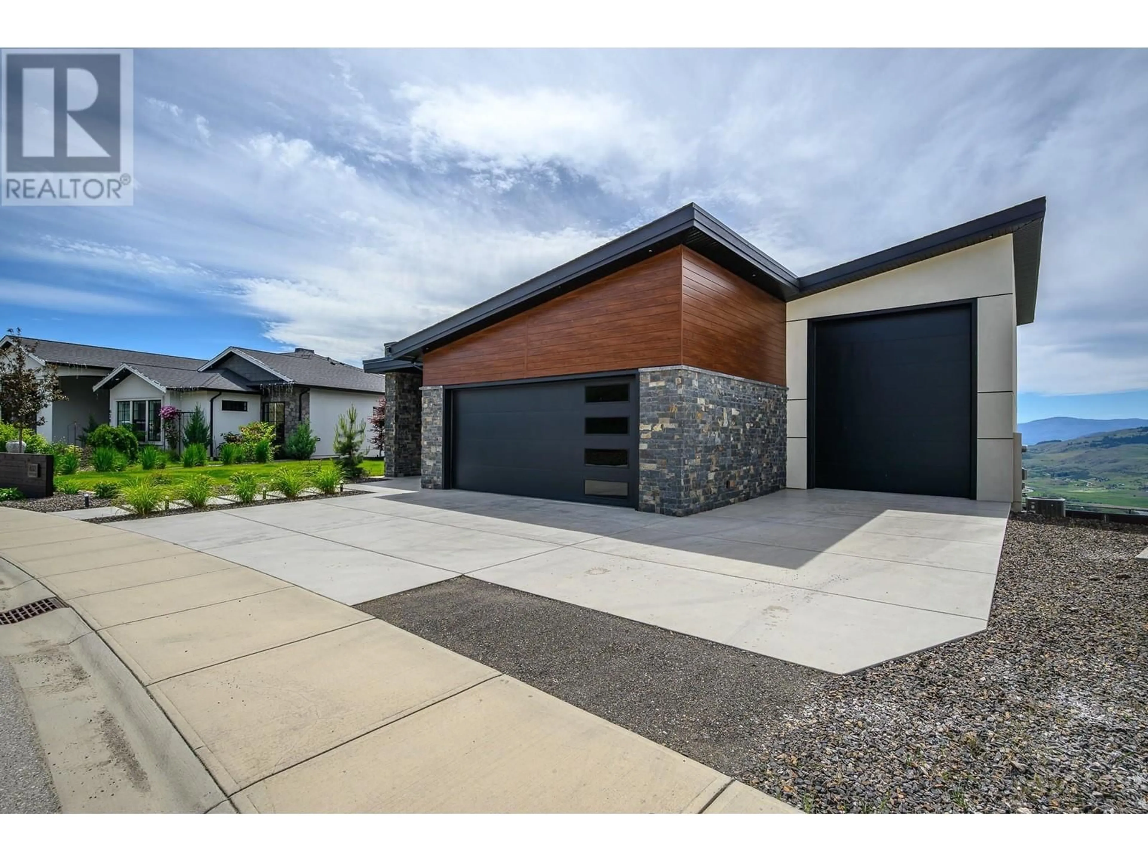Unknown for 632 HART PLACE, Vernon British Columbia V1B4B2