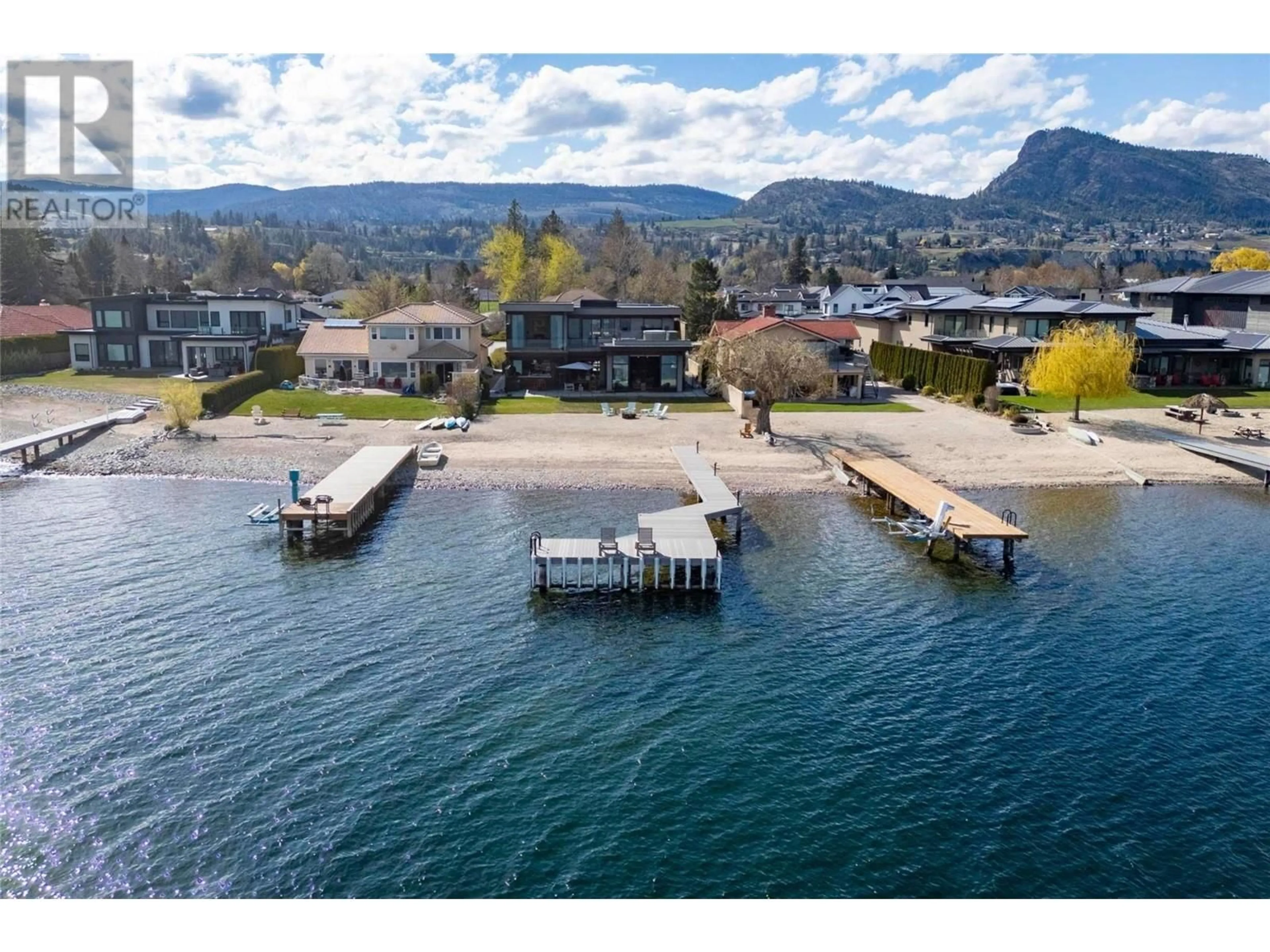 A pic from outside/outdoor area/front of a property/back of a property/a pic from drone, water/lake/river/ocean view for 5818 DALE AVENUE, Summerland British Columbia V0H1Z9