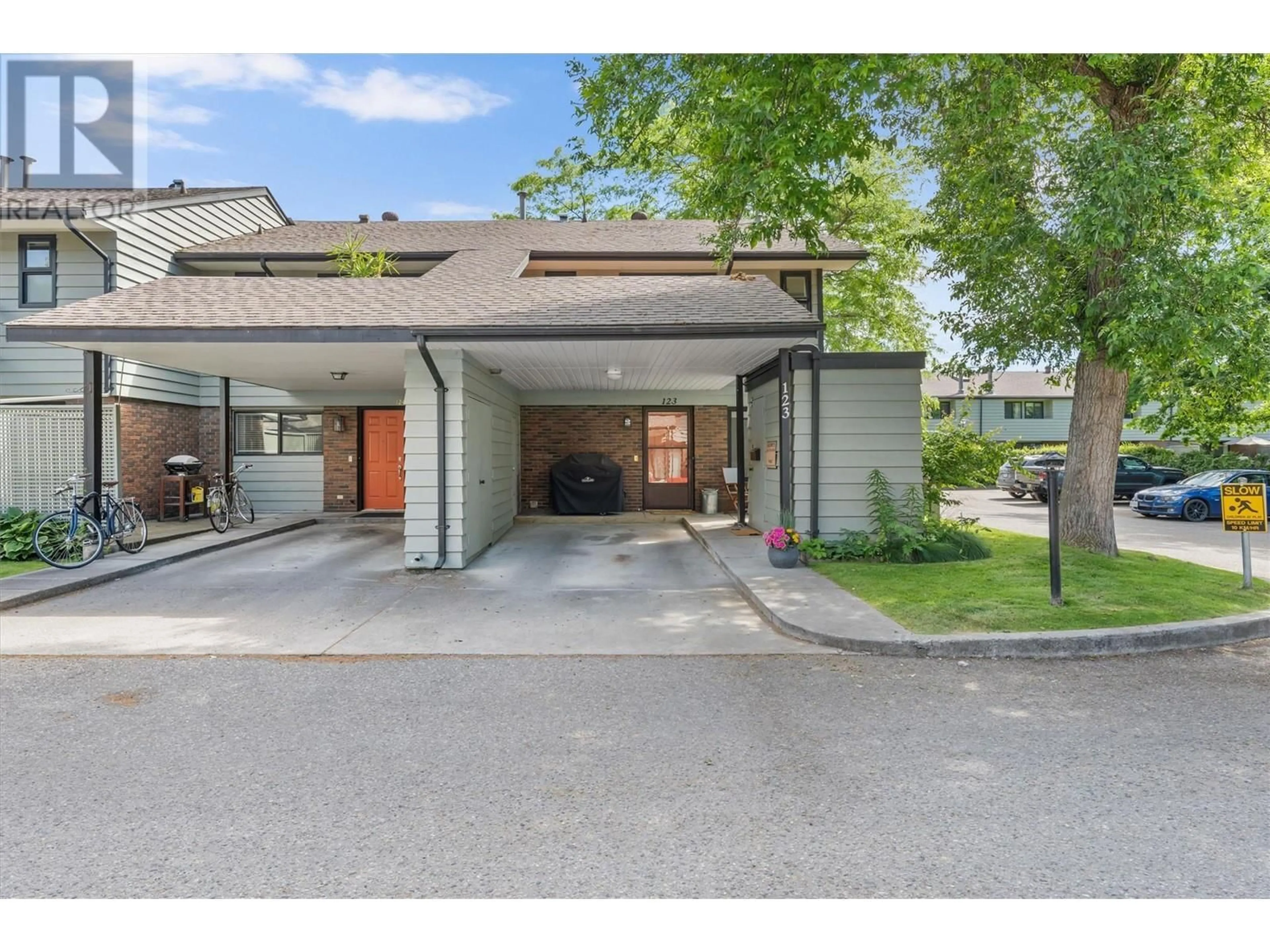 Unknown for 123 - 1050 SPRINGFIELD ROAD, Kelowna British Columbia V1T8J7