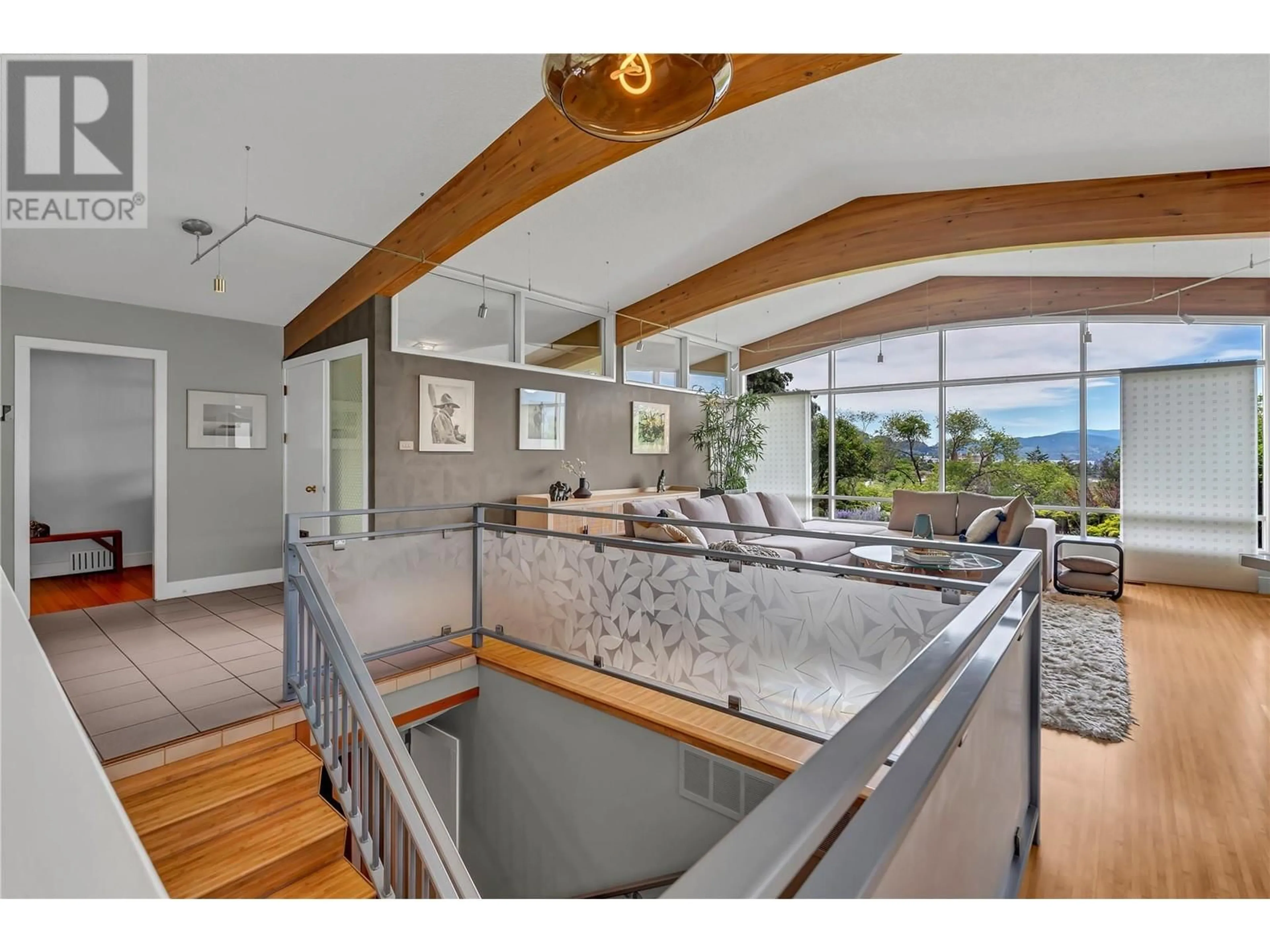 Open concept kitchen, unknown for 950 CREEKSIDE ROAD, Penticton British Columbia V2A2C4