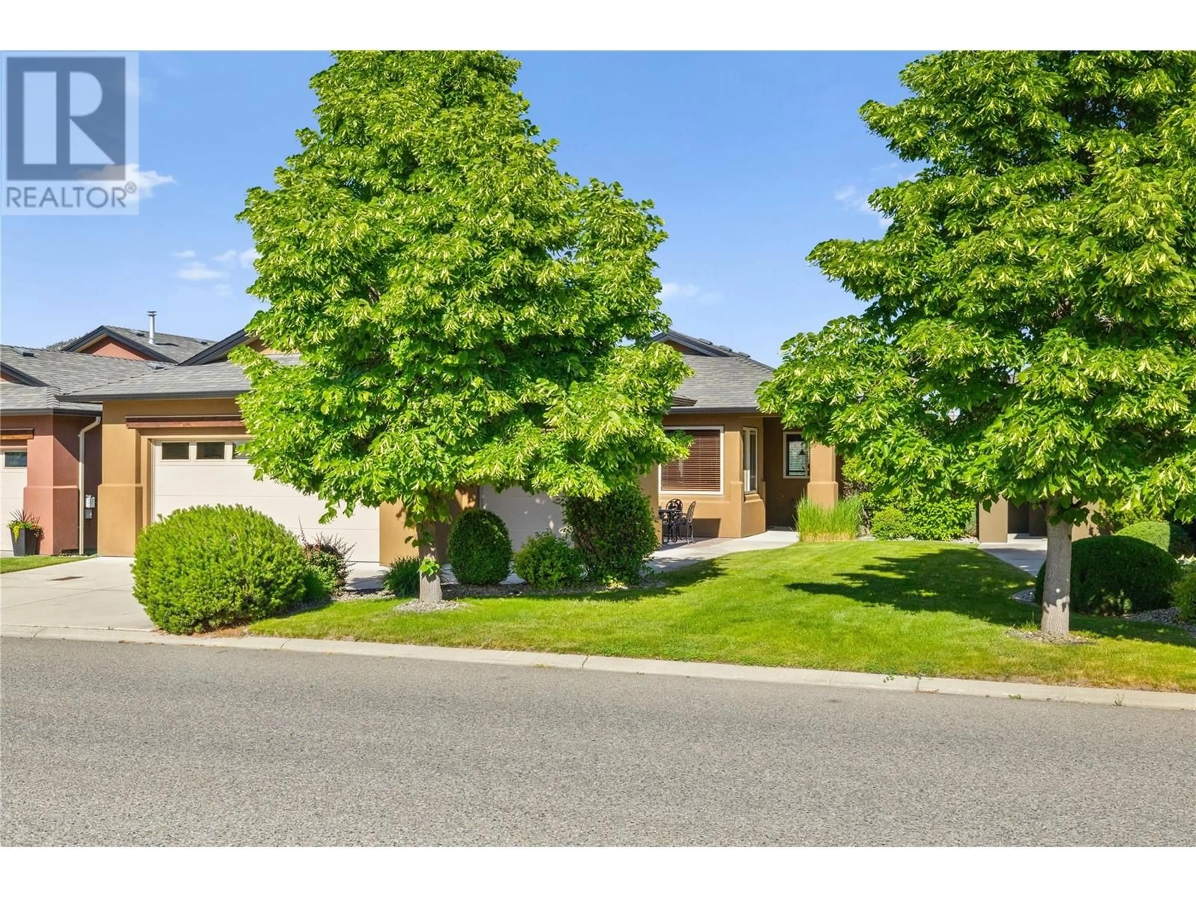 A pic from outside/outdoor area/front of a property/back of a property/a pic from drone, street for 3694 SONOMA PINES DRIVE, Westbank British Columbia V4T2Y2