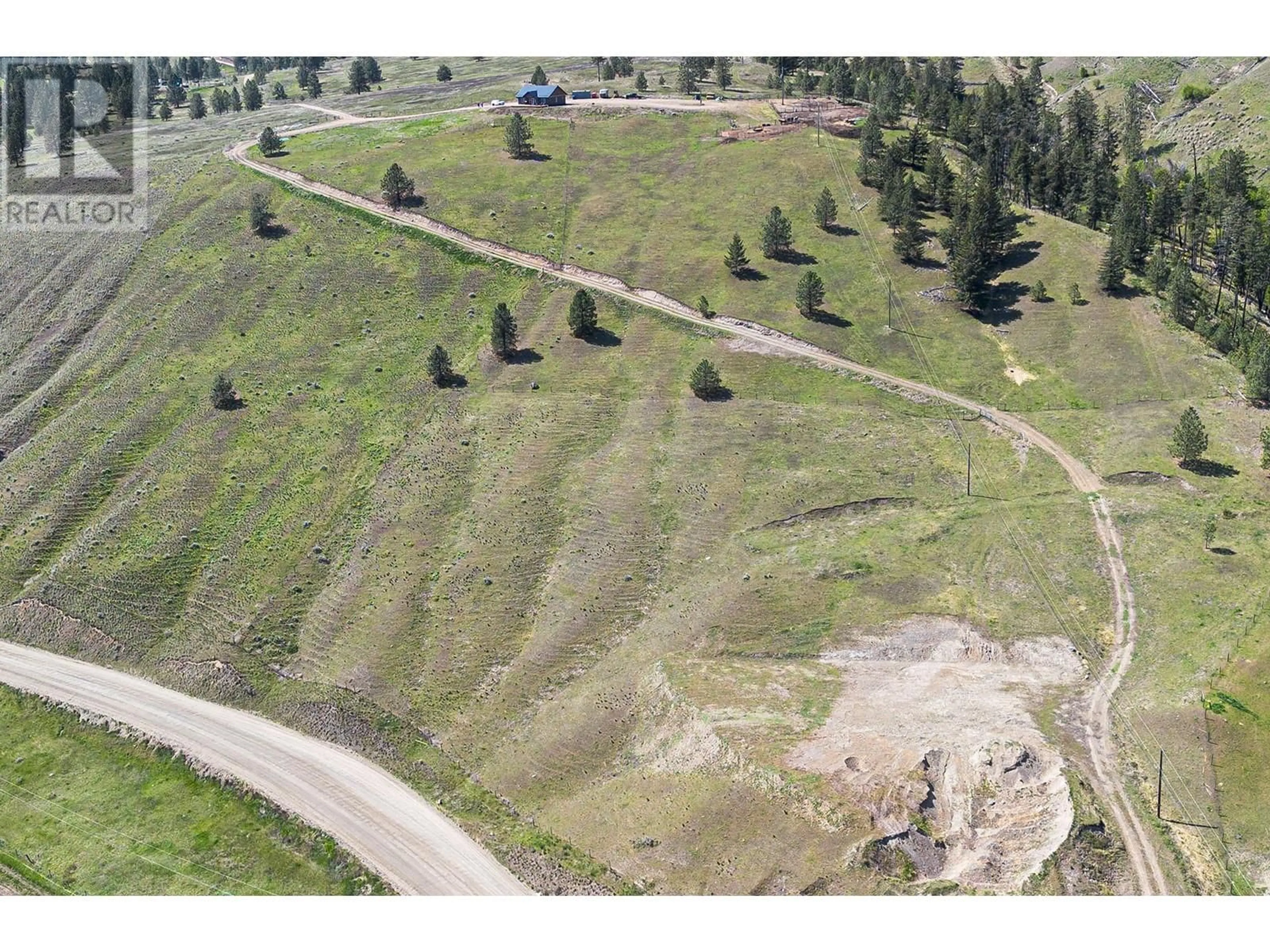 A pic from outside/outdoor area/front of a property/back of a property/a pic from drone, unknown for 4688 WHISKERS HILL ROAD, Pritchard British Columbia V0E2P0