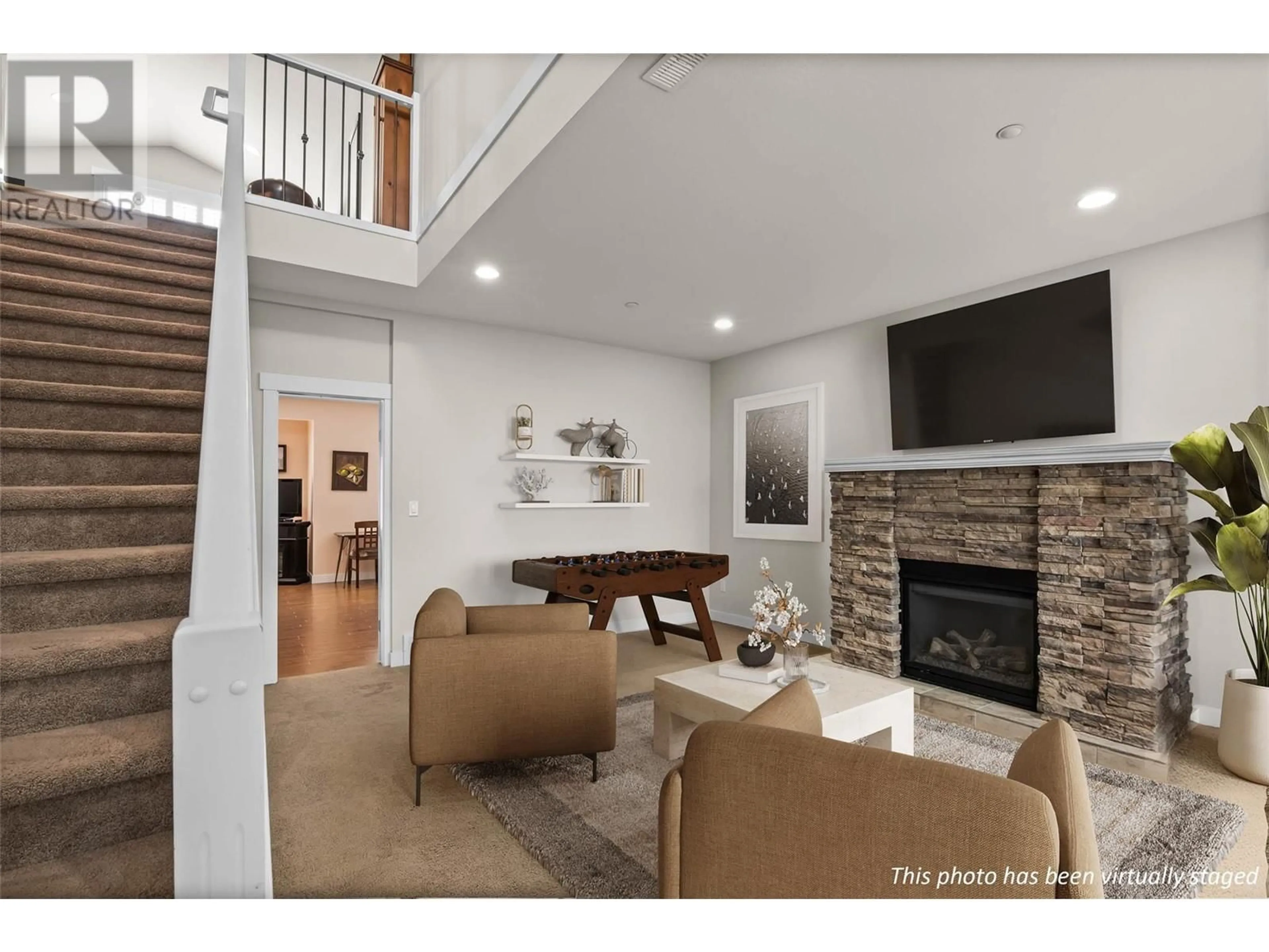 Living room with furniture, unknown for 328 BADGER PLACE, Kamloops British Columbia V2C0B2