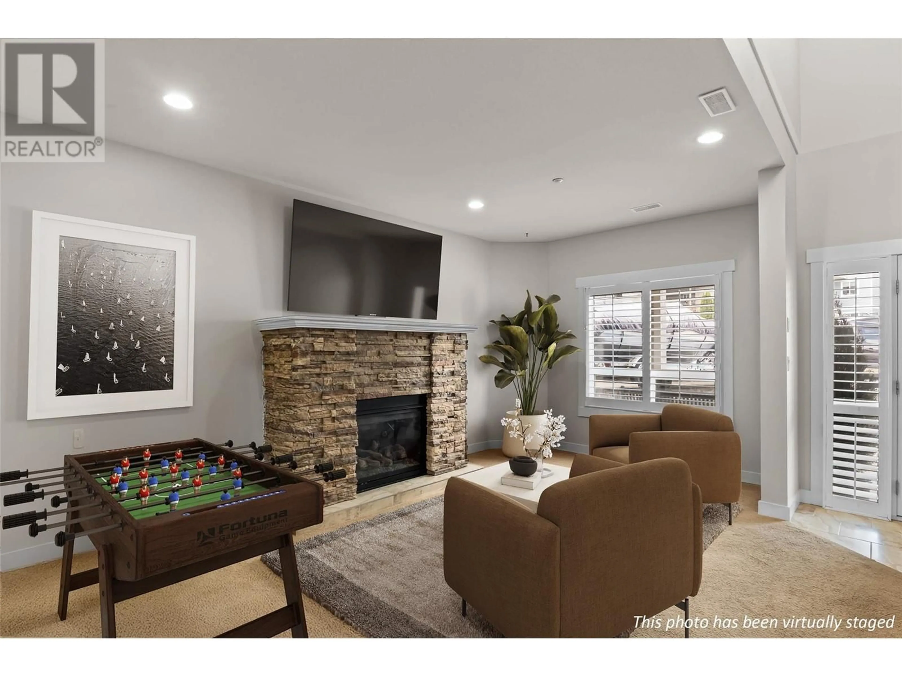 Living room with furniture, unknown for 328 BADGER PLACE, Kamloops British Columbia V2C0B2