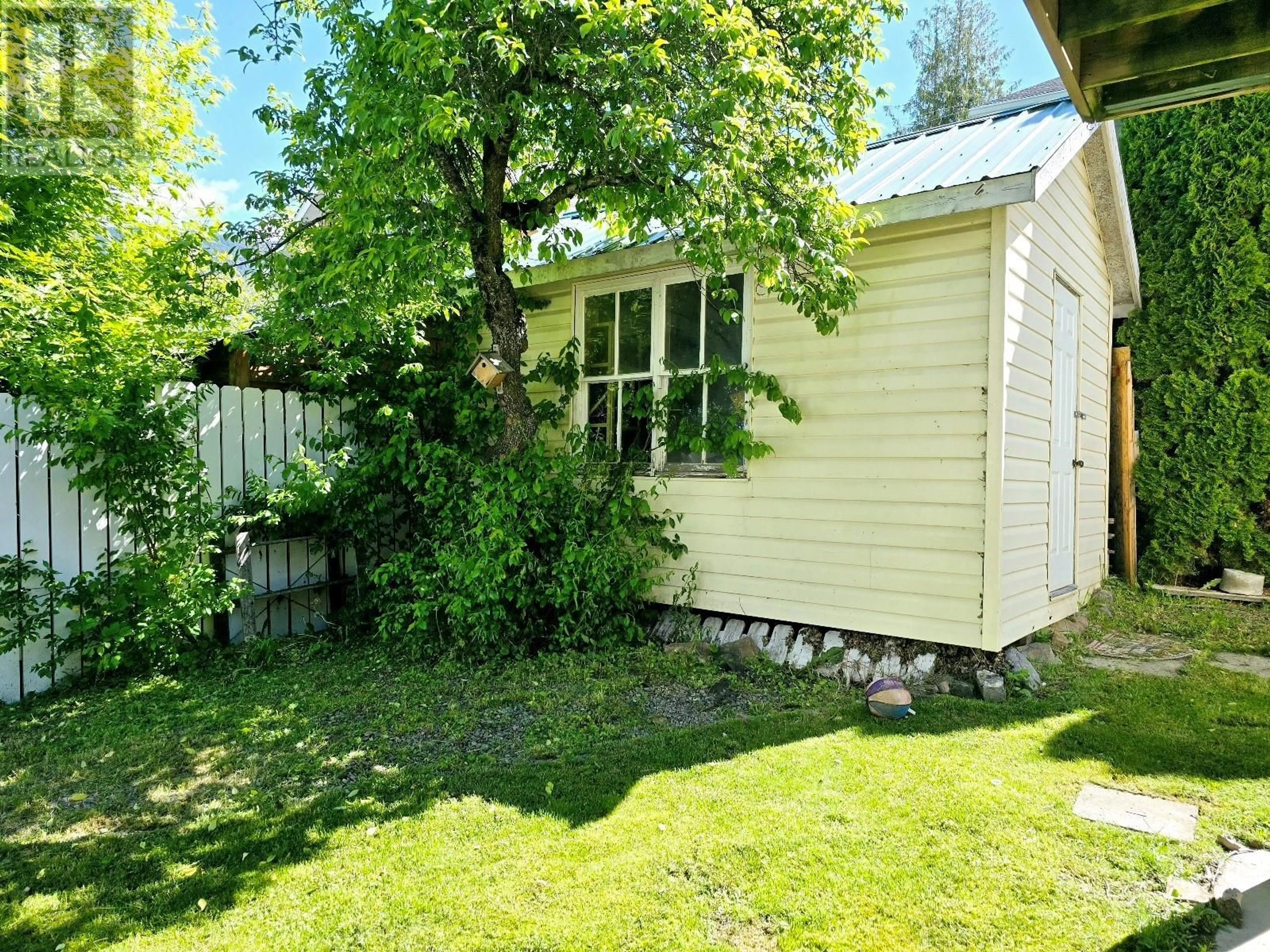 Shed for 710 BIRCH STREET, Creston British Columbia V0B1G3