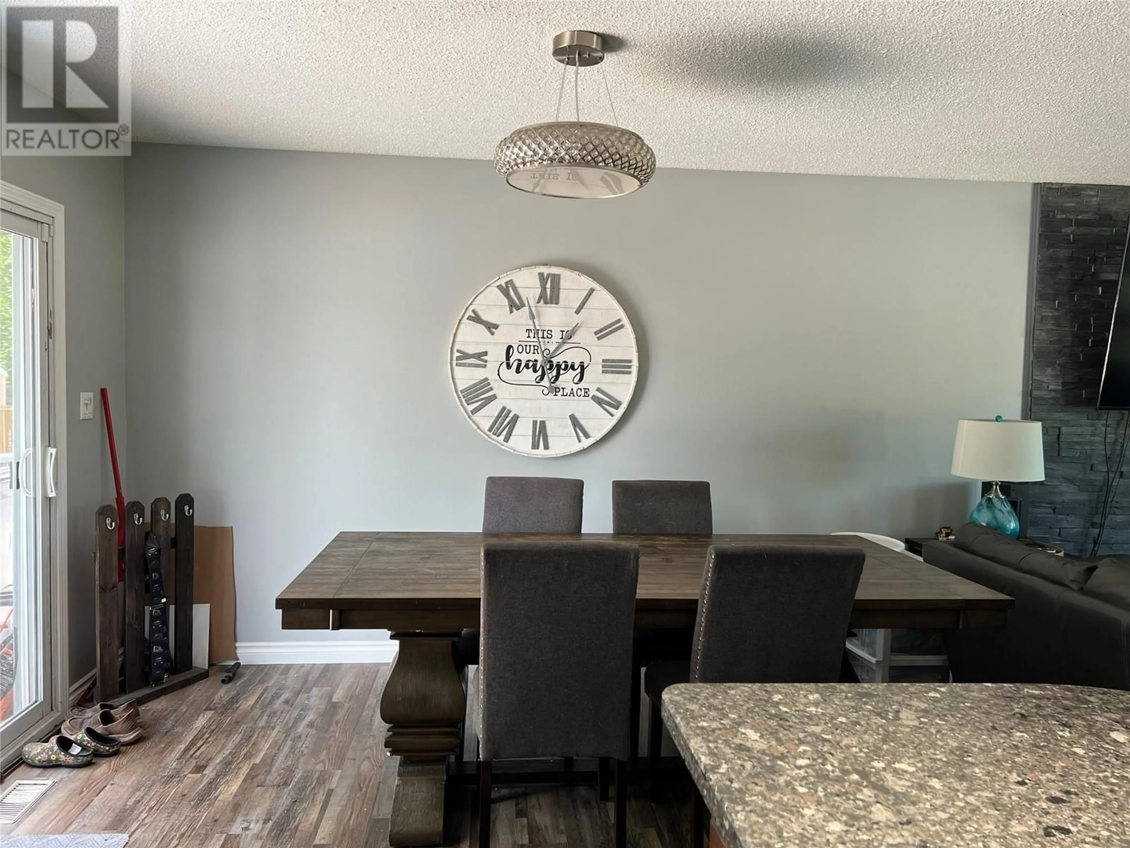 Dining room, unknown for 5118 43A STREET NORTHEAST, Chetwynd British Columbia V0C1J0