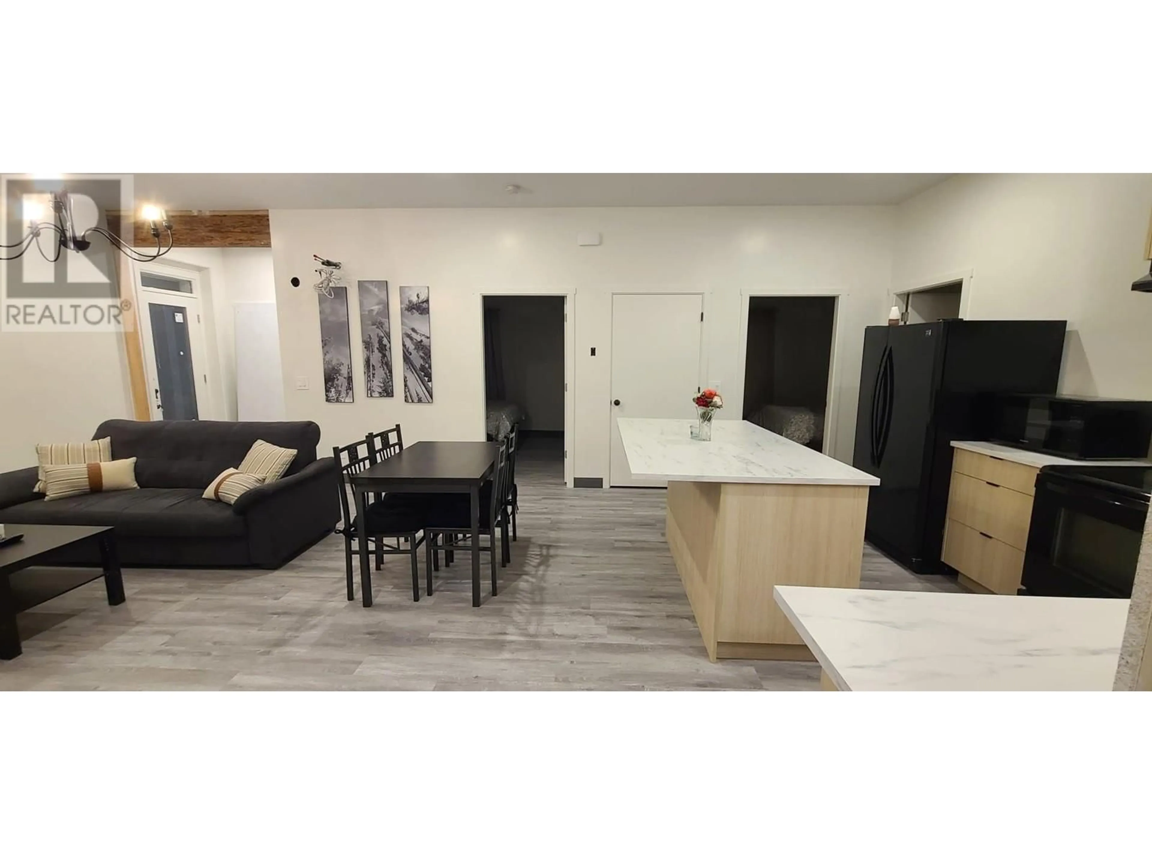 Unknown for 6074 JACKSON CRESCENT, Peachland British Columbia V0H1X4
