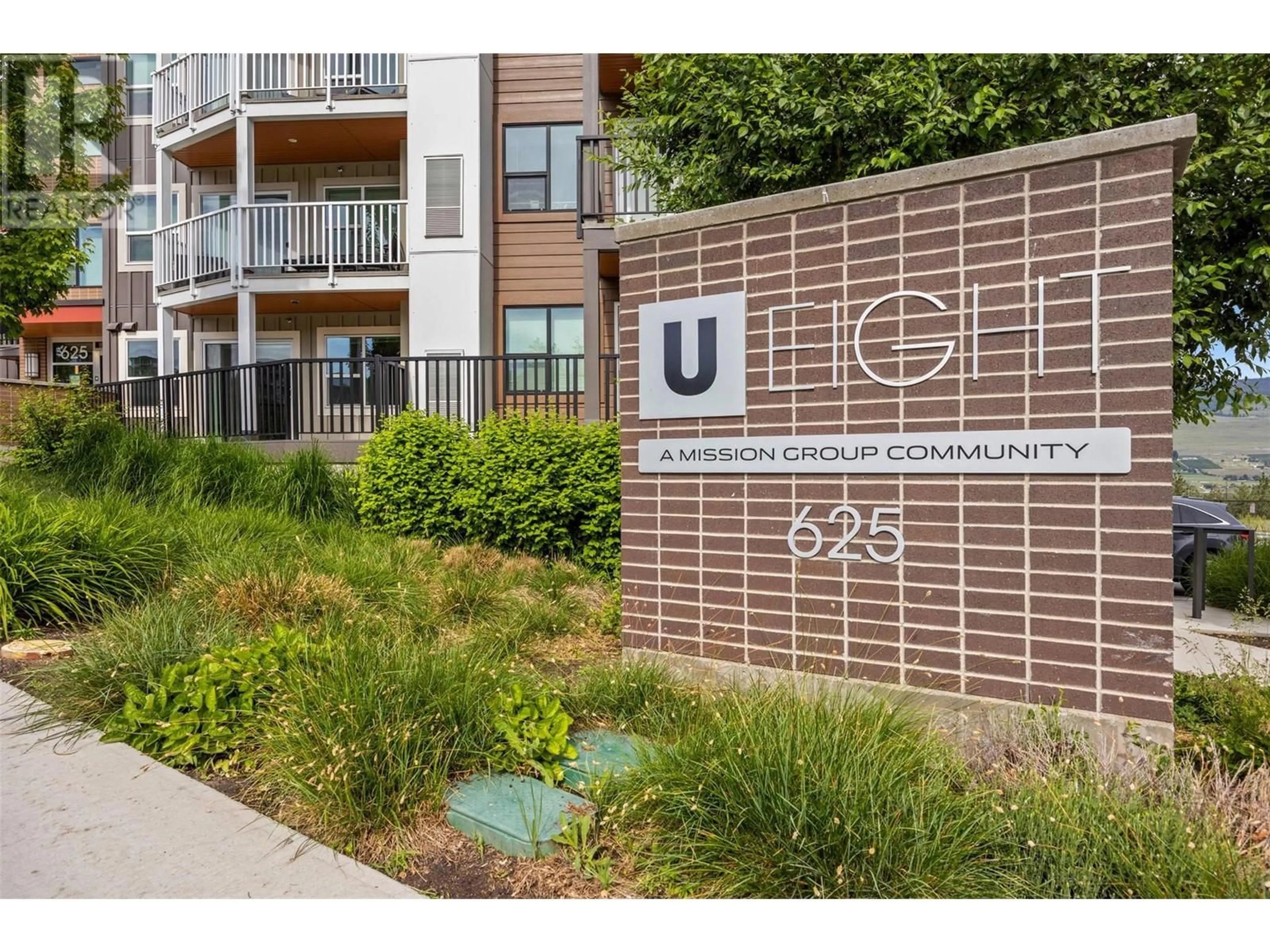 Indoor entryway for 103 - 625 ACADEMY WAY, Kelowna British Columbia V1V0E3