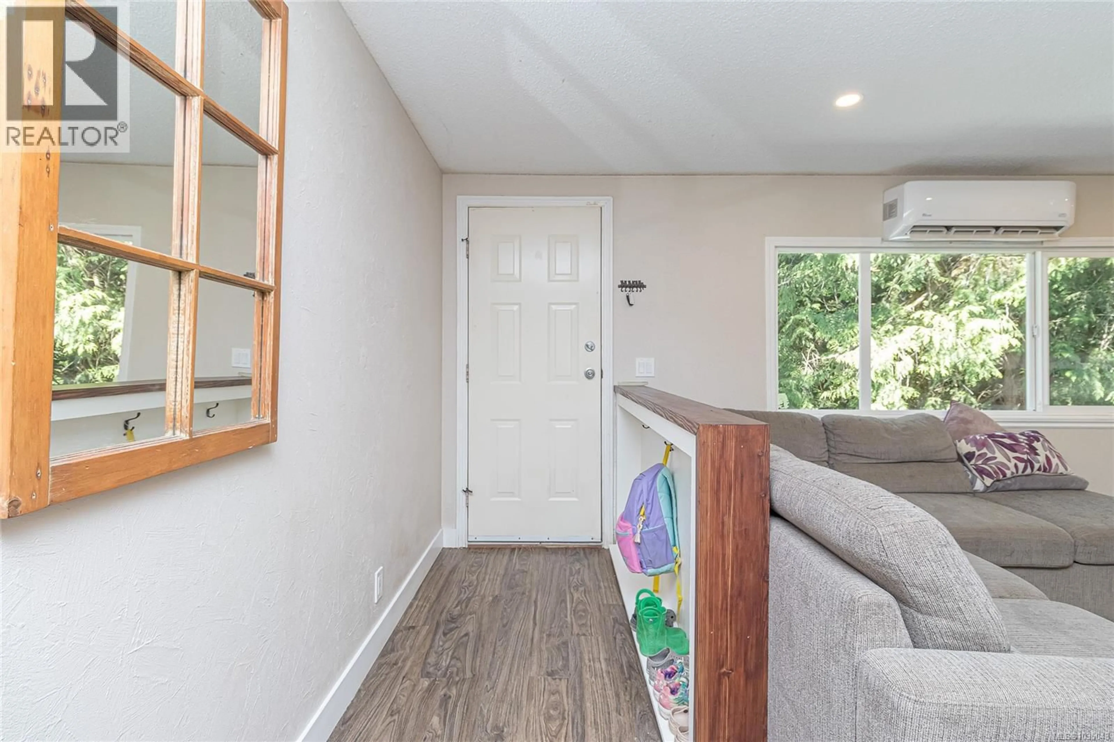Indoor entryway for 3662 TELEGRAPH ROAD, Cobble Hill British Columbia V0R1L4