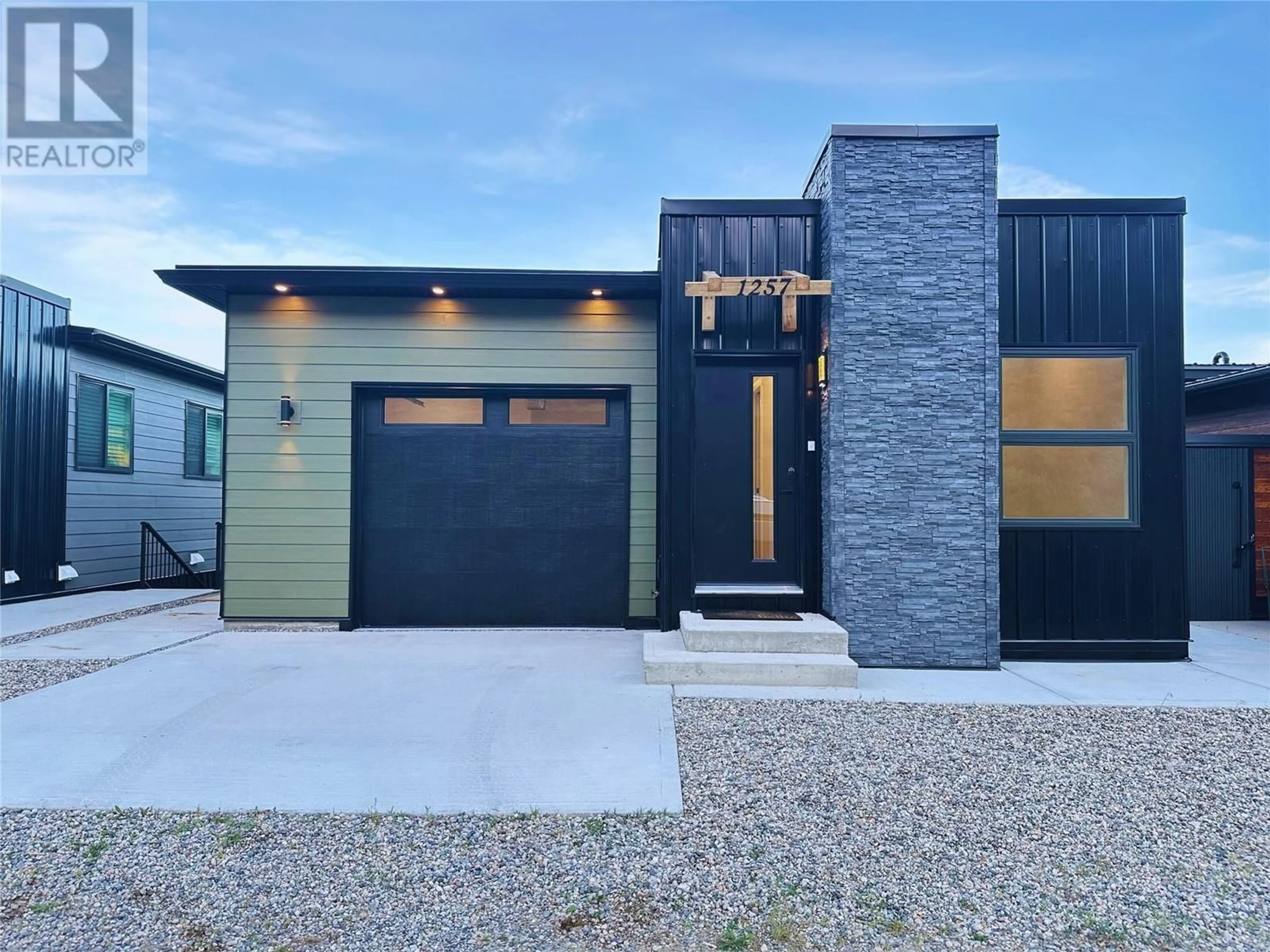 Home with brick exterior material, street for 1257 COPPER ROAD, Oliver British Columbia V0H1T5