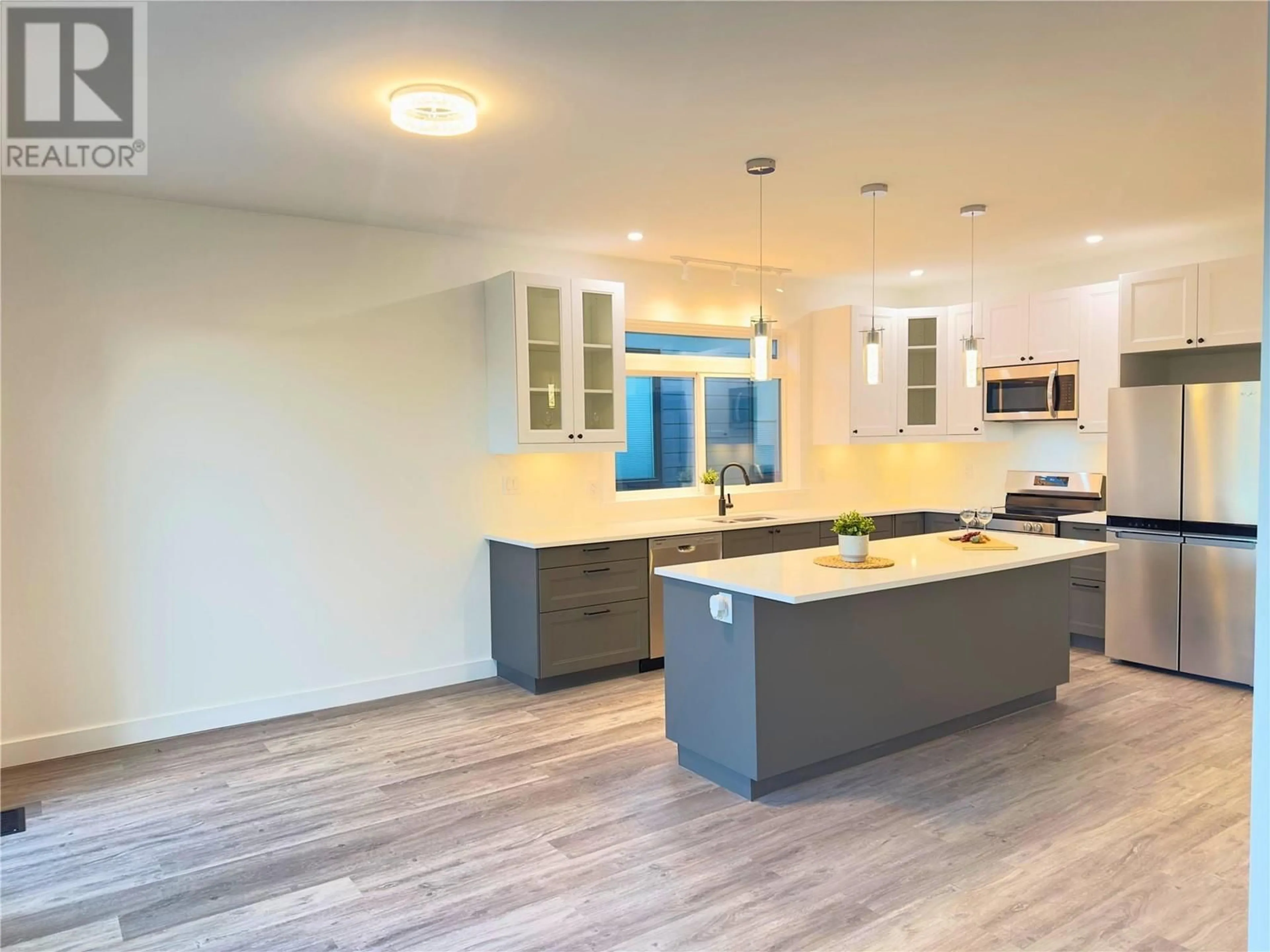 Open concept kitchen, unknown for 1257 COPPER ROAD, Oliver British Columbia V0H1T5