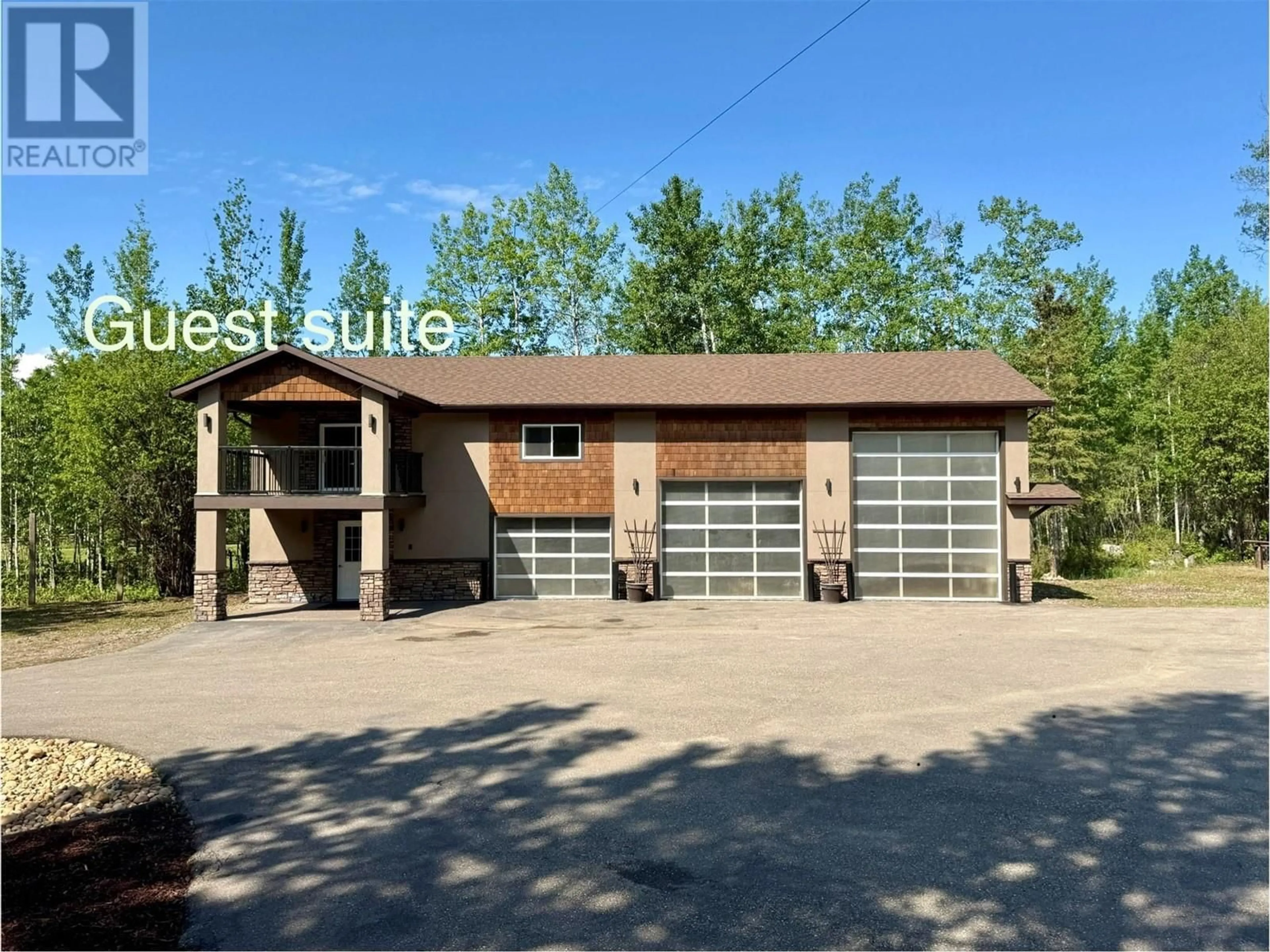 Indoor garage for 4668 208 ROAD, Dawson Creek British Columbia V0C1B0