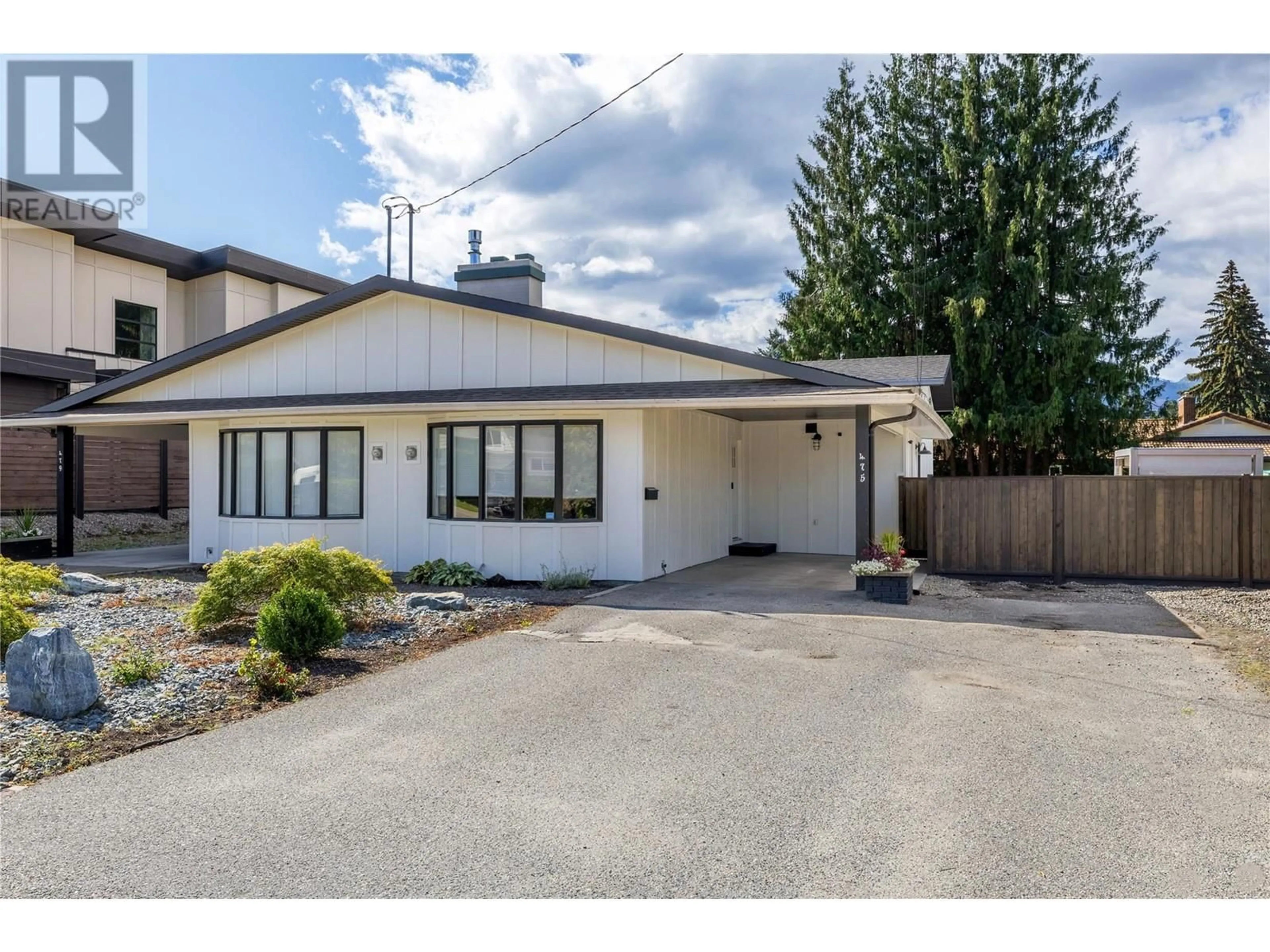 Unknown for 475 - 479 ELDORADO ROAD, Kelowna British Columbia V1W1G7