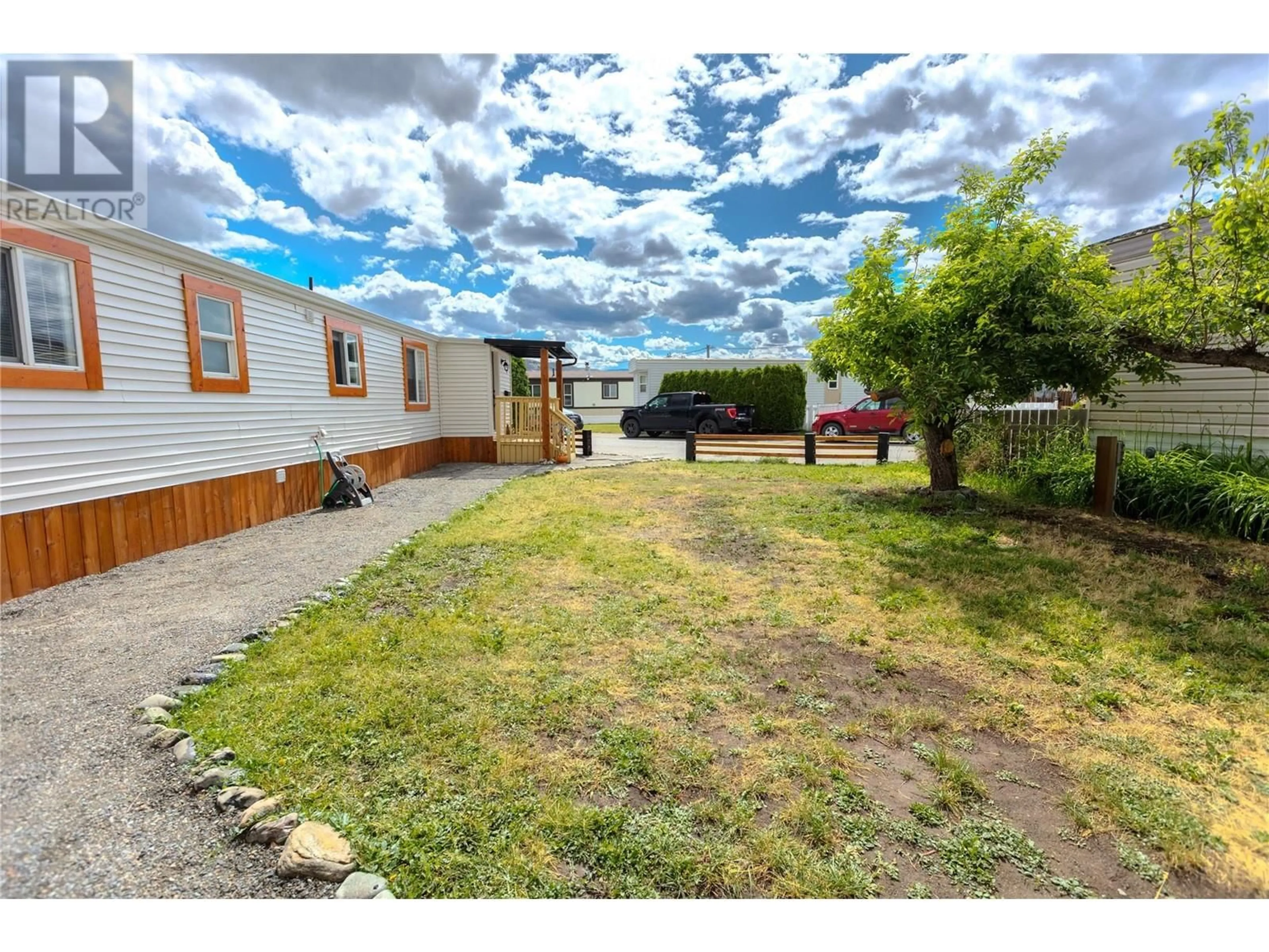 A pic from outside/outdoor area/front of a property/back of a property/a pic from drone, street for 11 - 1375 ORD ROAD, Kamloops British Columbia V2B7V3