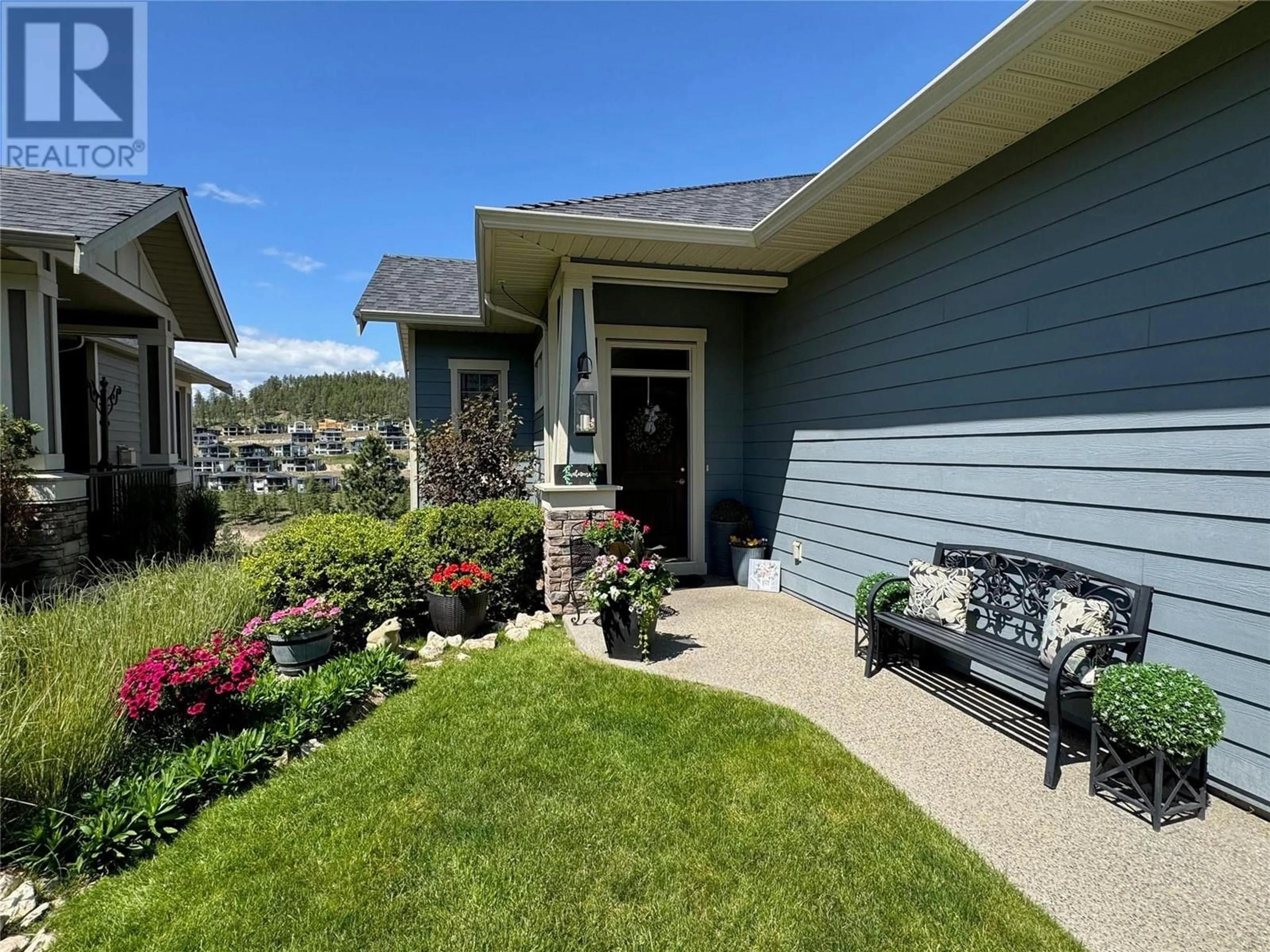 Home with vinyl exterior material, unknown for 26 - 875 STOCKLEY STREET, Kelowna British Columbia V1P1S4