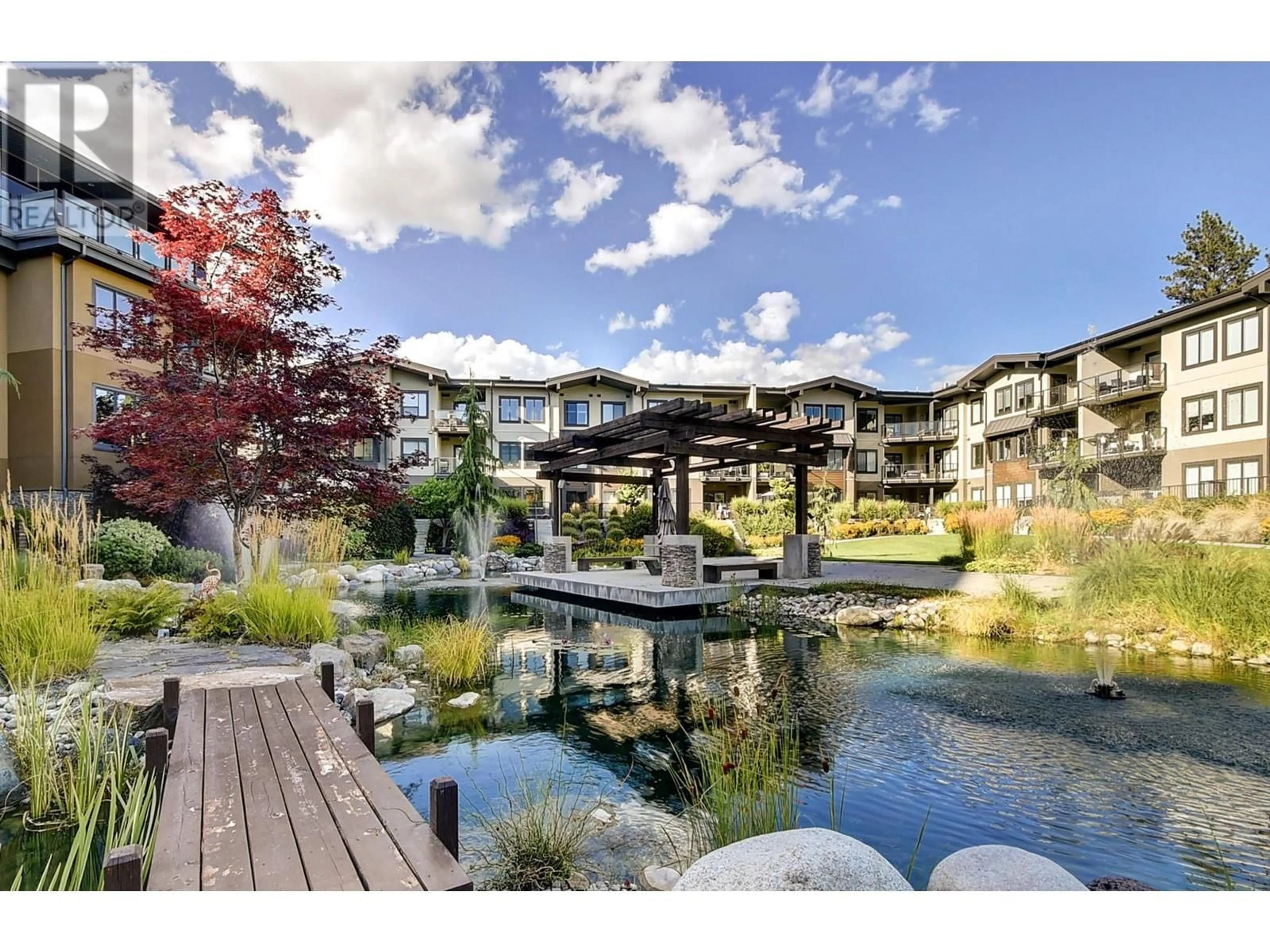 Patio, water/lake/river/ocean view for 109 - 600 SARSONS ROAD, Kelowna British Columbia V1W5H5