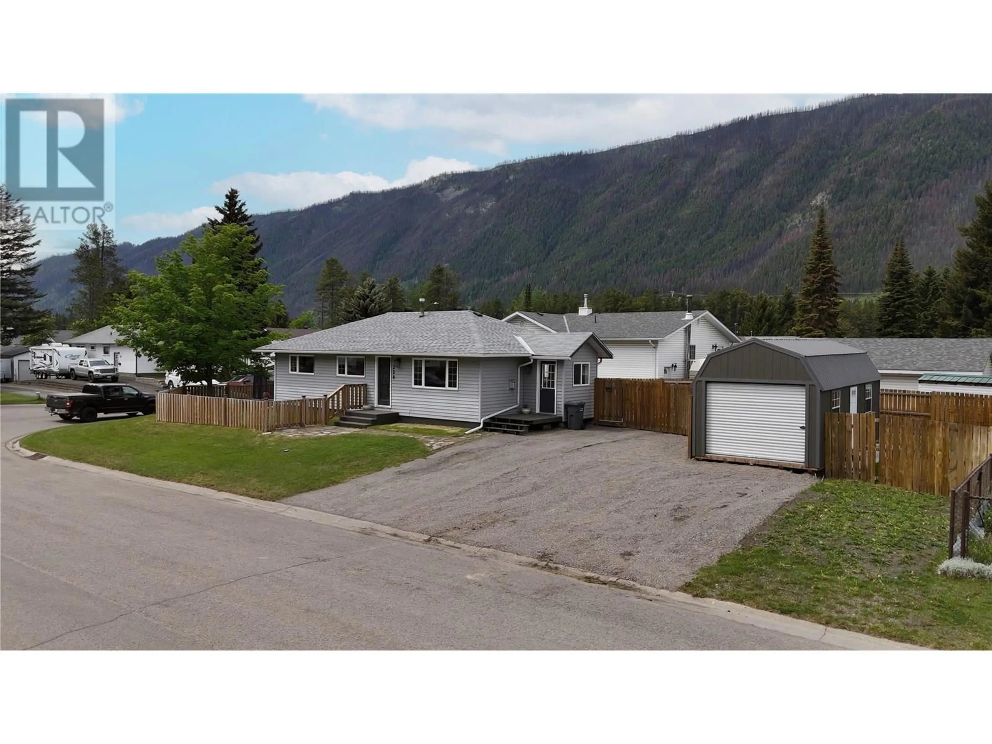 A pic from outside/outdoor area/front of a property/back of a property/a pic from drone, mountain view for 328 PACIFIC YEW CRESCENT, Sparwood British Columbia V0B2G0