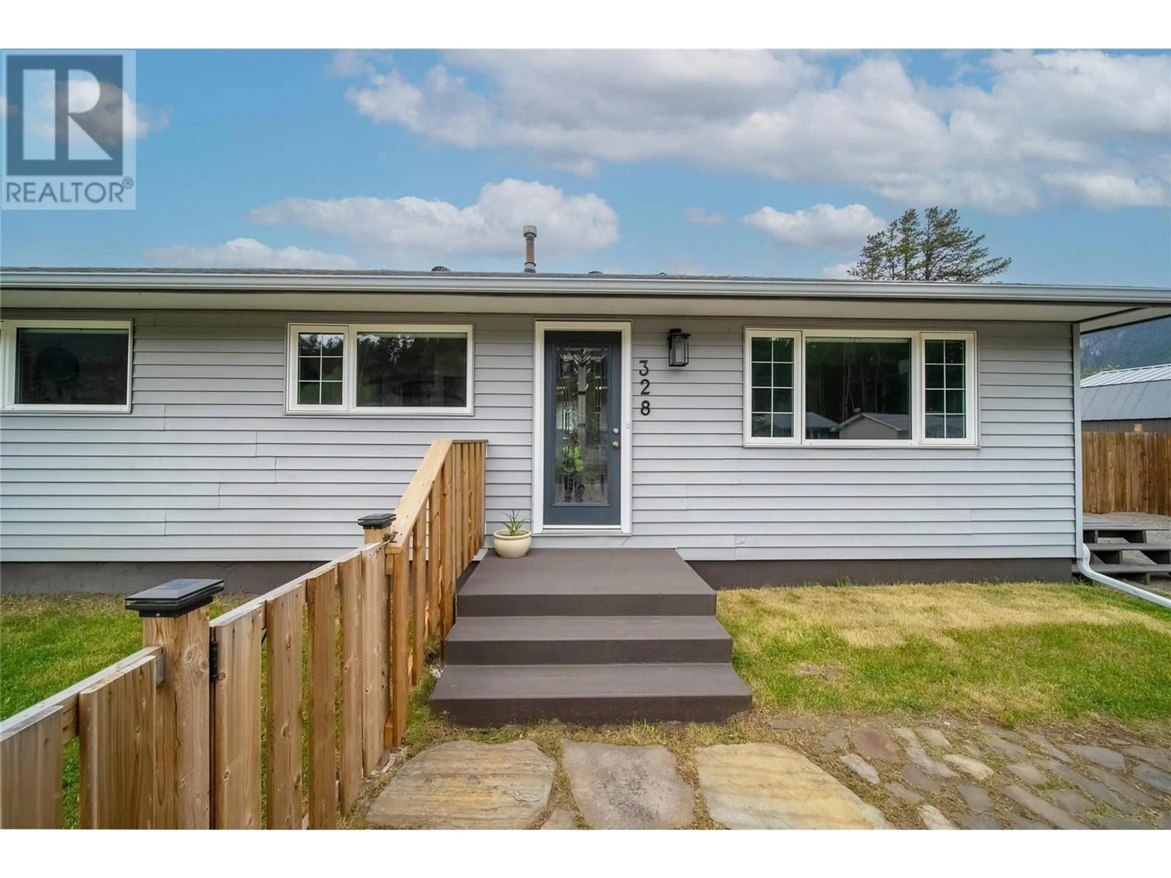 Home with vinyl exterior material, street for 328 PACIFIC YEW CRESCENT, Sparwood British Columbia V0B2G0