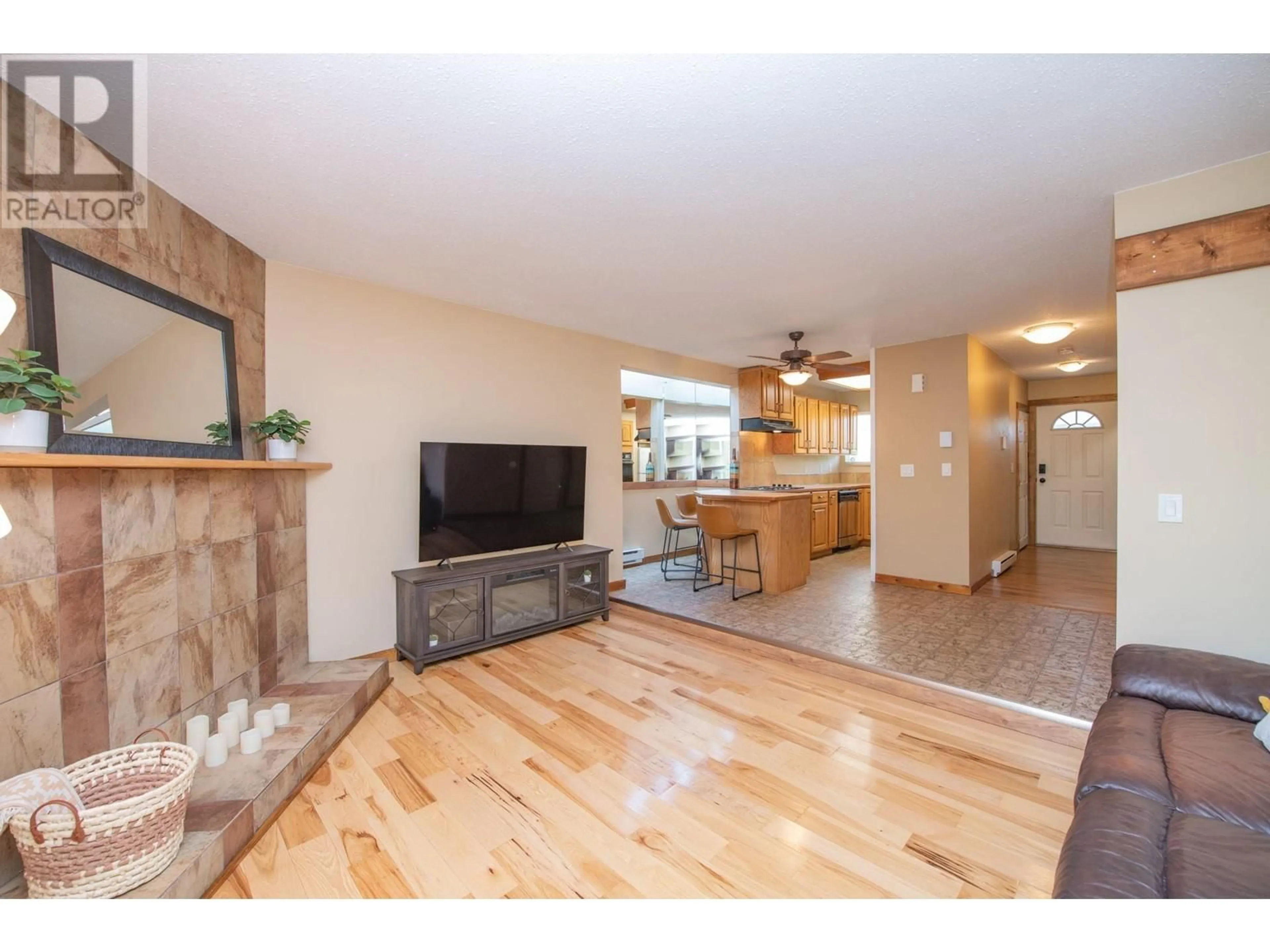 Unknown for 8 - 5300 25 AVENUE, Vernon British Columbia V1T6R4