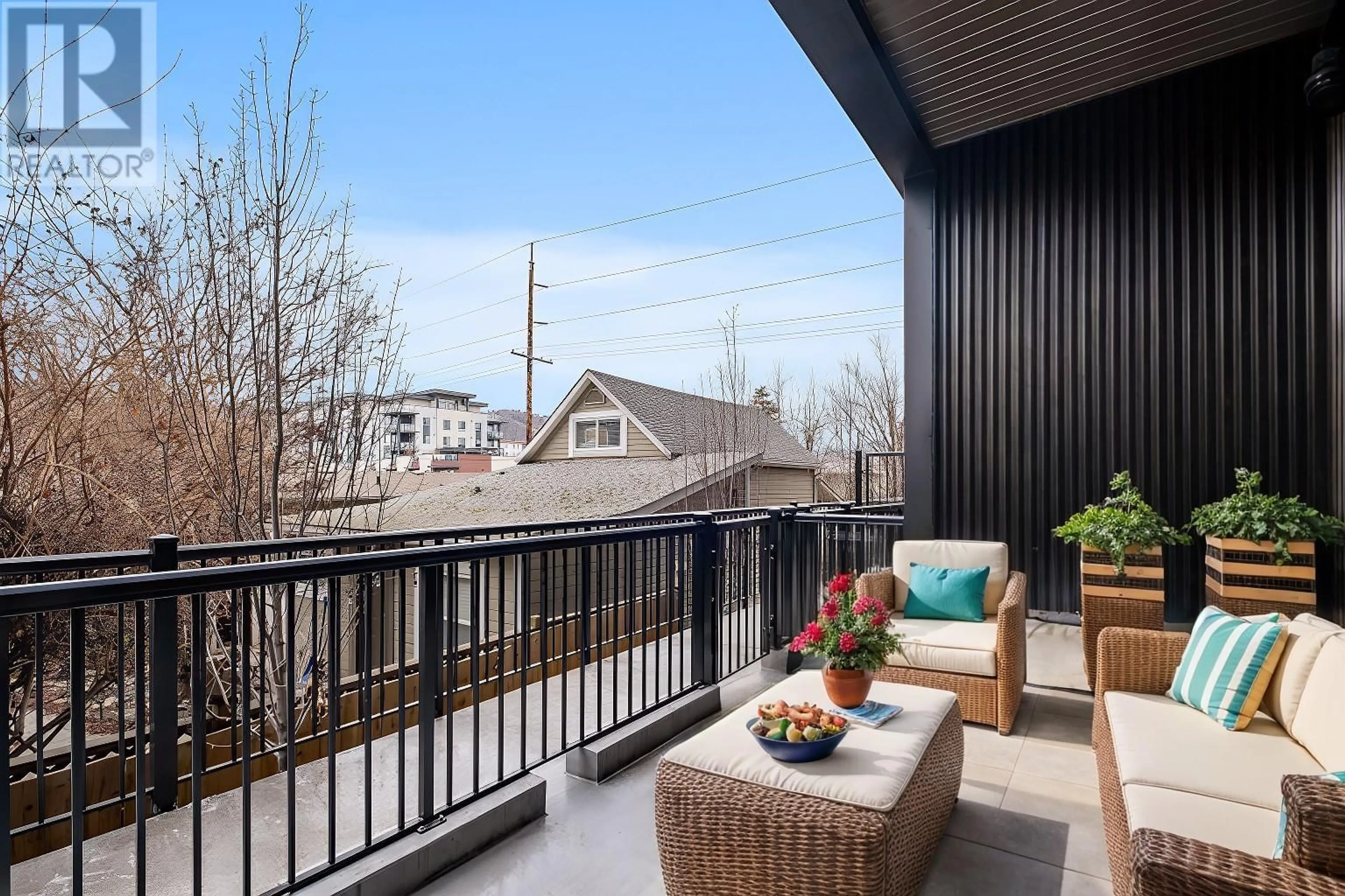 Patio, unknown for 107 - 660 CAWSTON AVENUE, Kelowna British Columbia V1Y9M1
