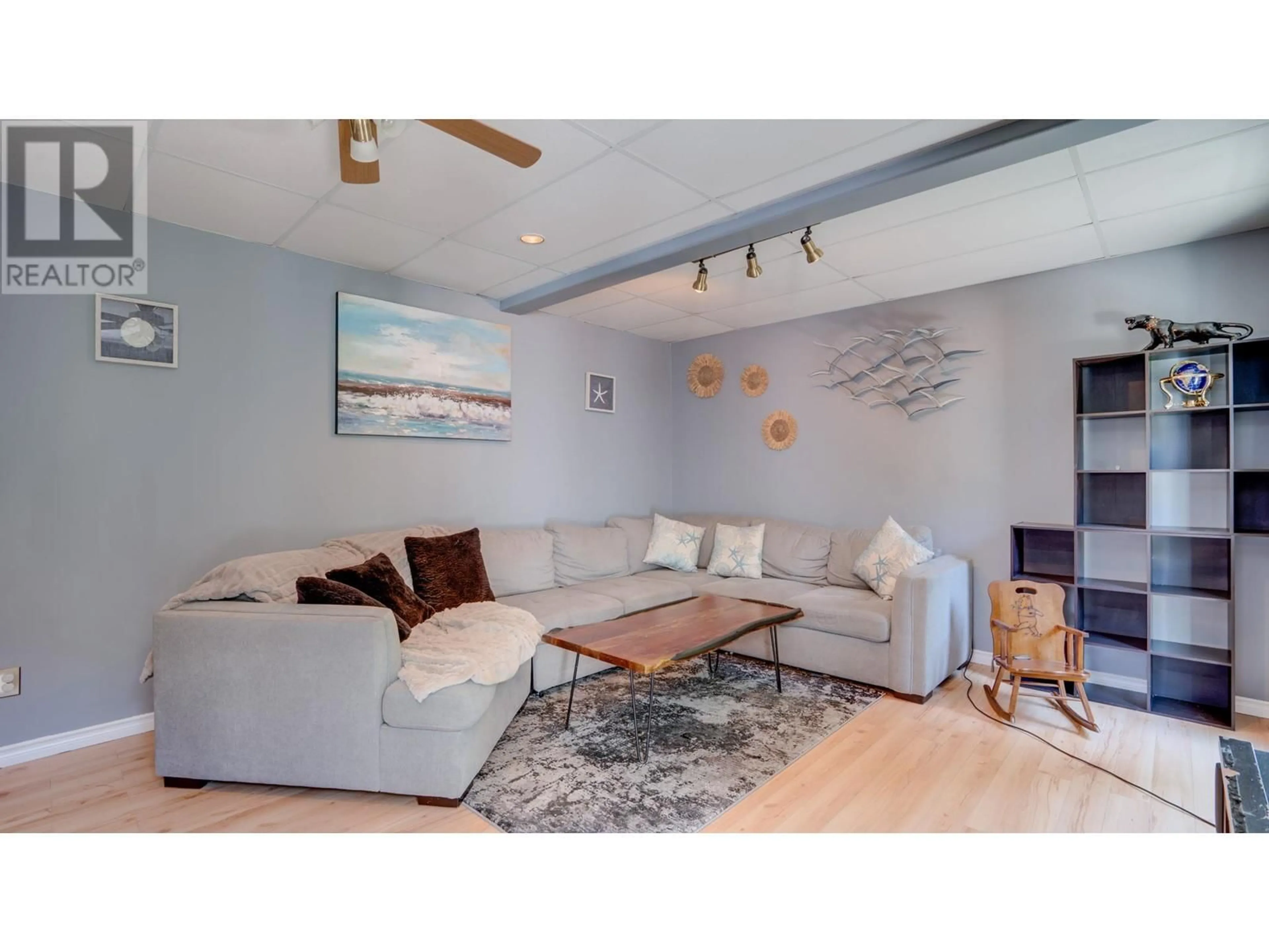 Living room with furniture, unknown for 1508 37 STREET, Vernon British Columbia V1T8E2
